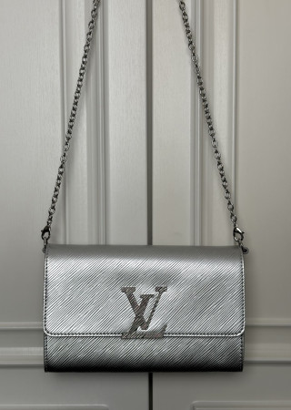 LV M237 22x14x5cm