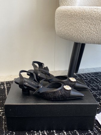 ua Ch*el slingbacks