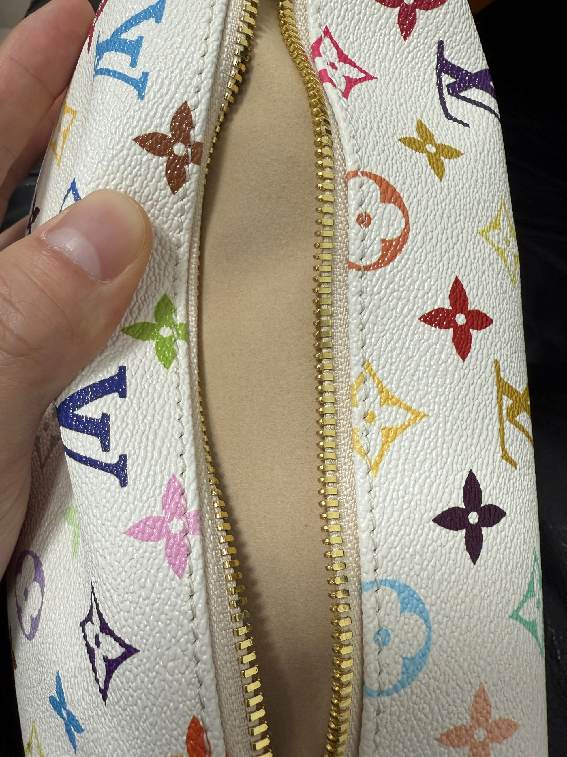 LV HIGH RISE M13660 16x8x38cm