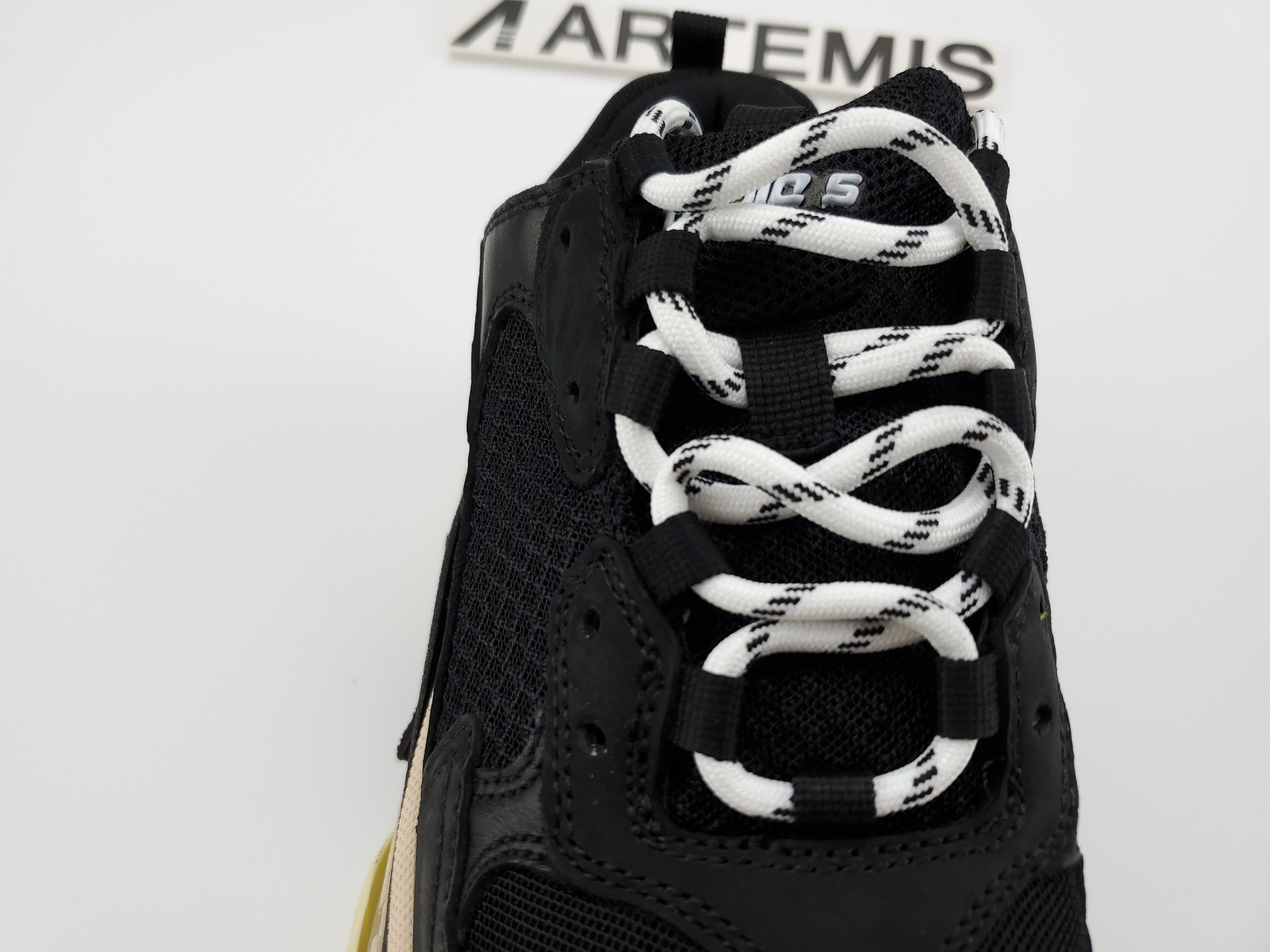 Balenciga Triple S Black White Red (2018 Reissue)