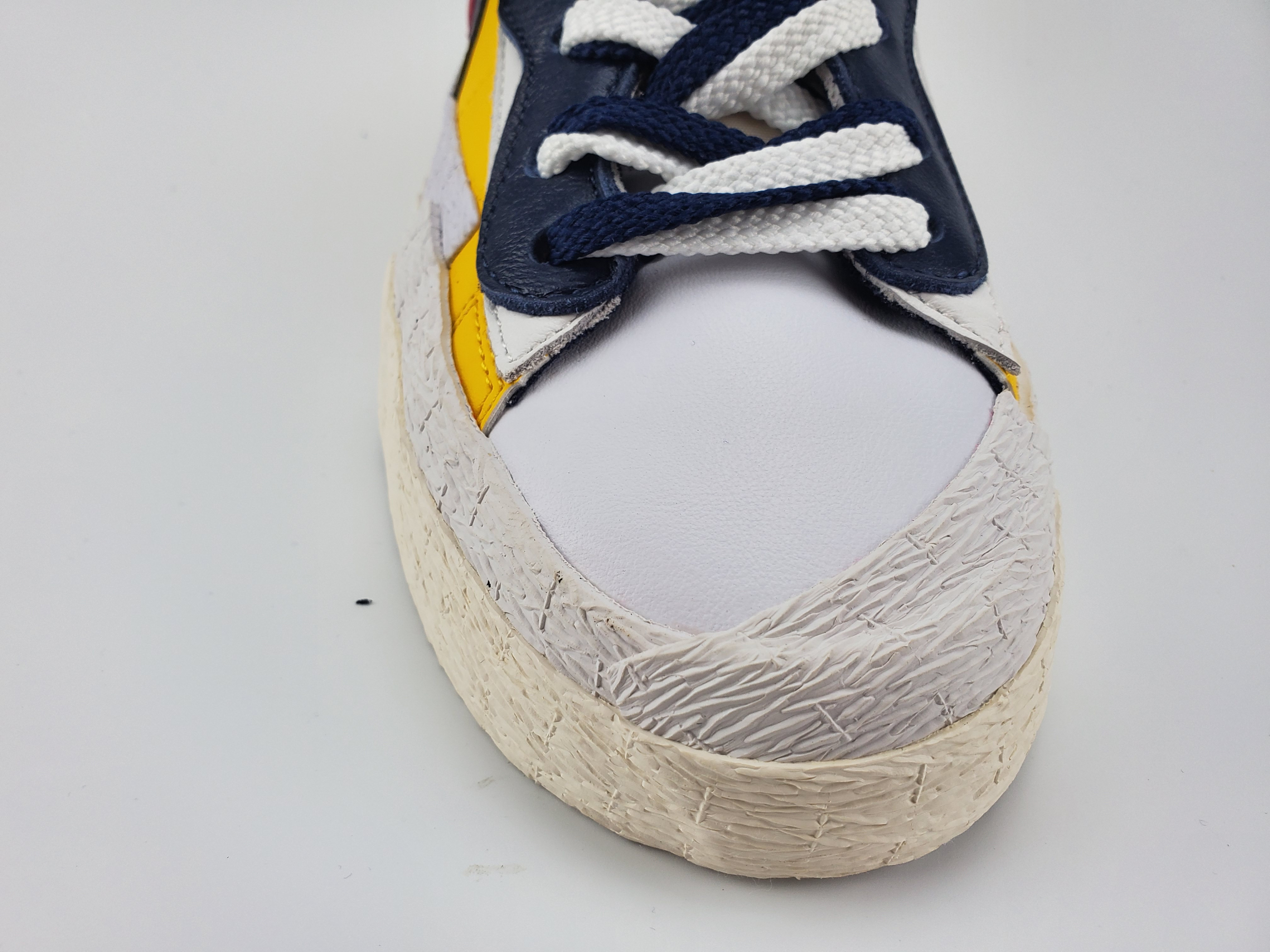 Nike Blazer High sacai Snow Beach