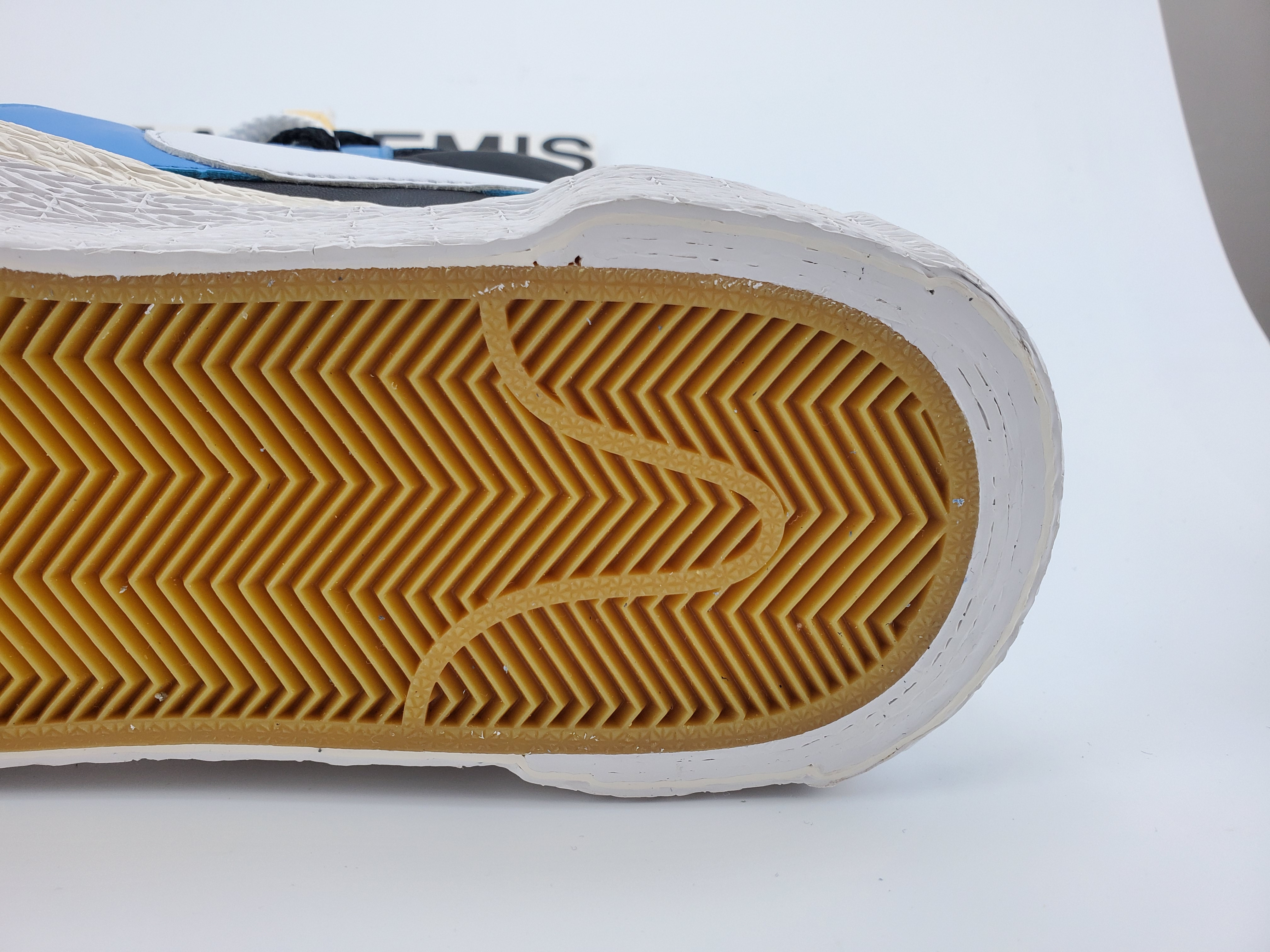 Nike Blazer High sacai White Black Legend Blue