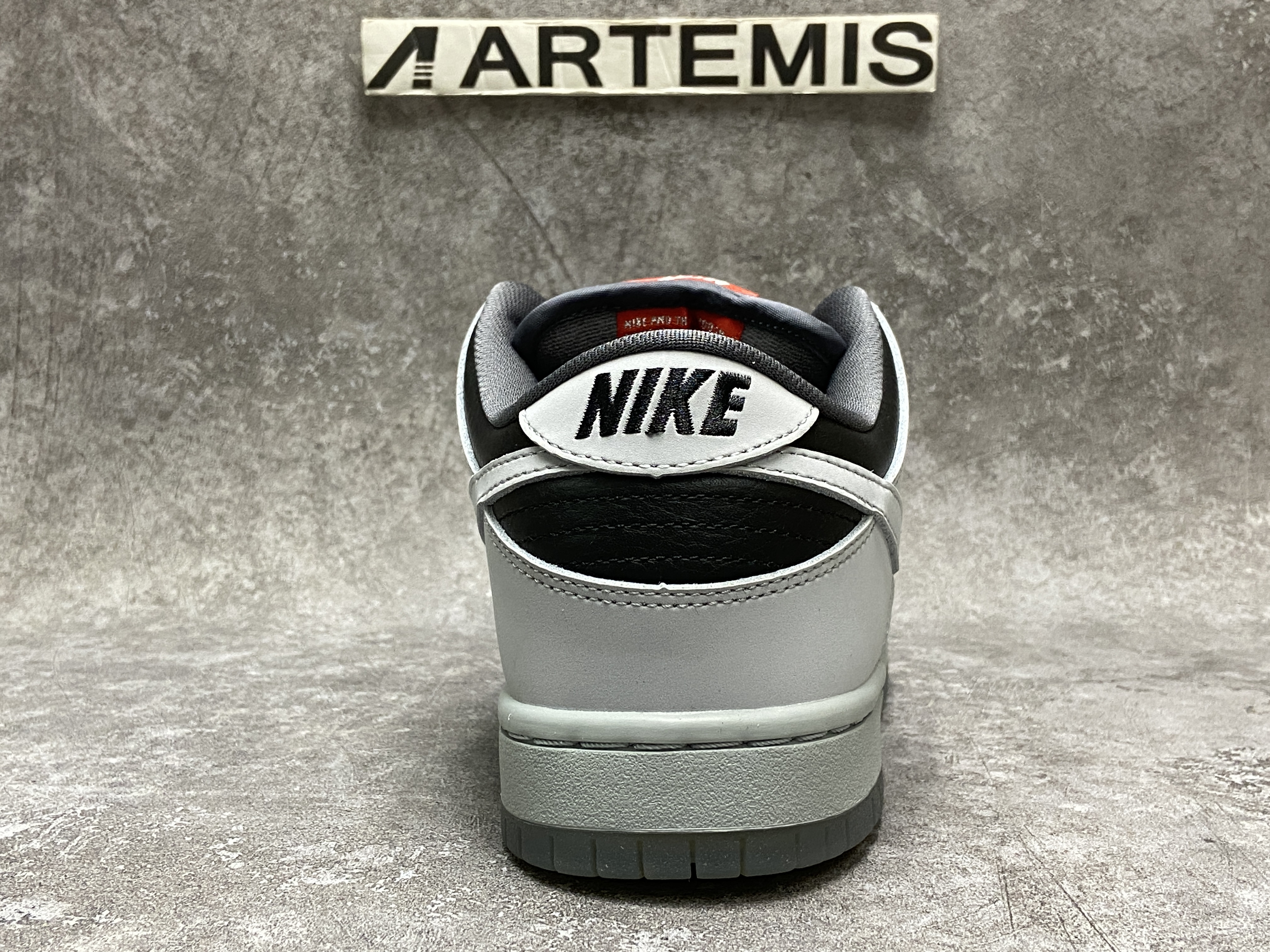 Nike Dunk SB Low Atlas 35MM Grey