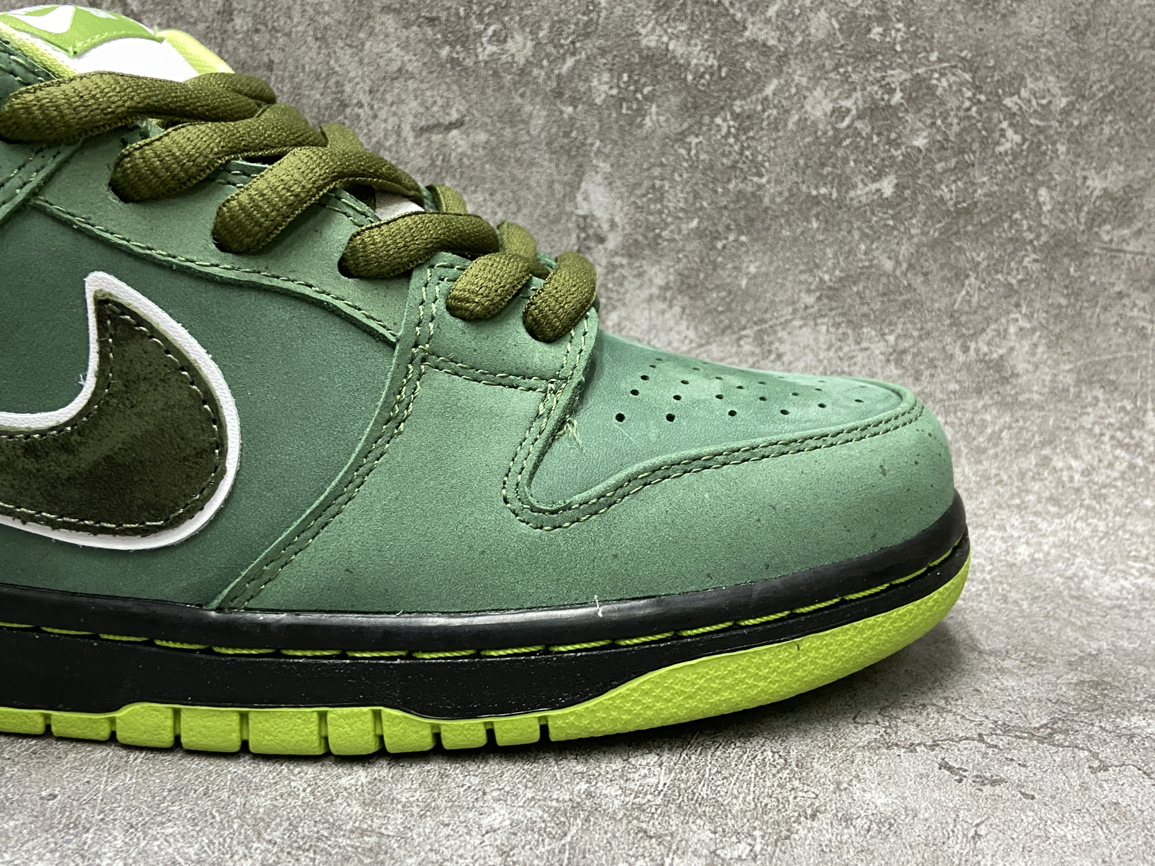 Nike SB Dunk Low Concepts Green Lobster