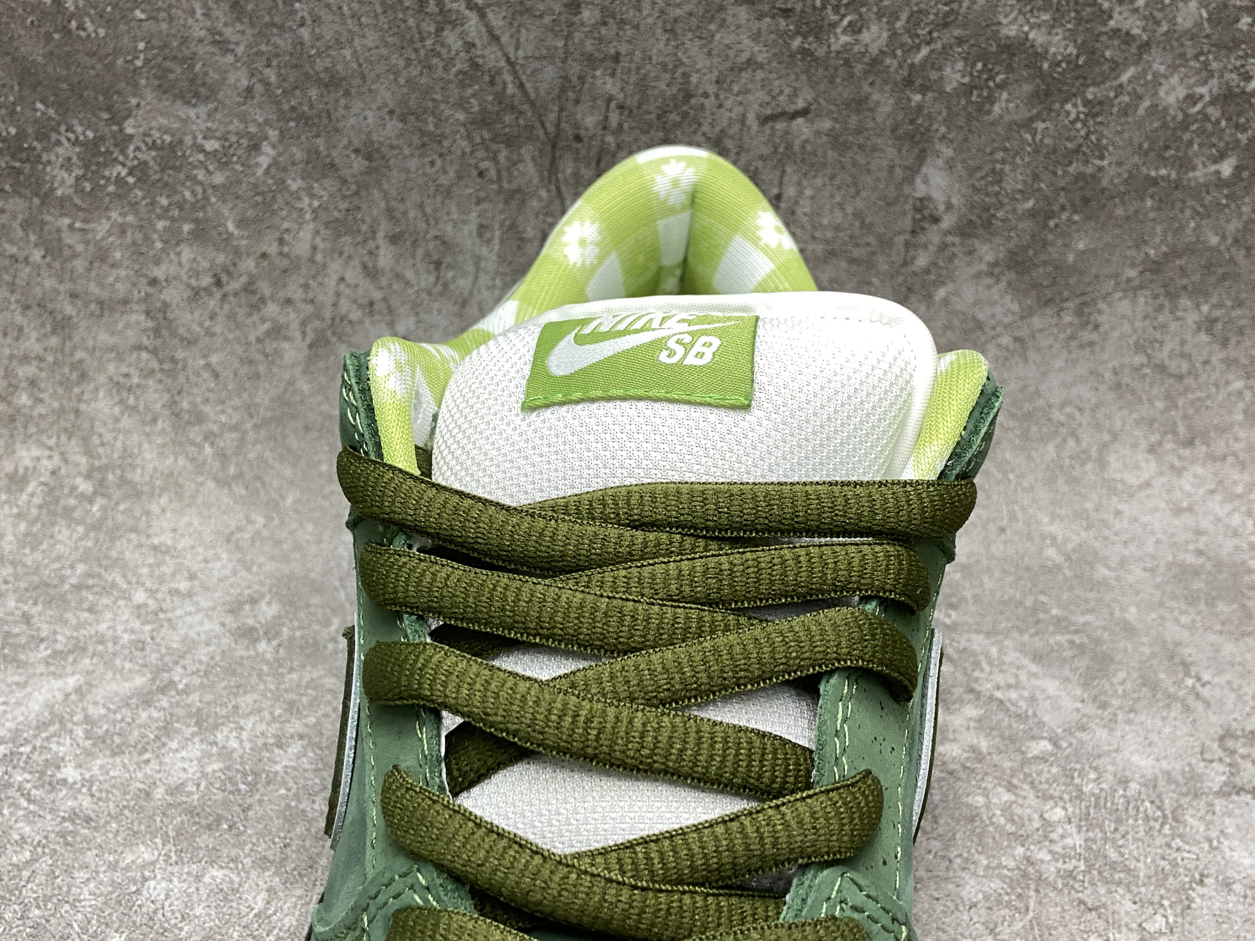 Nike SB Dunk Low Concepts Green Lobster
