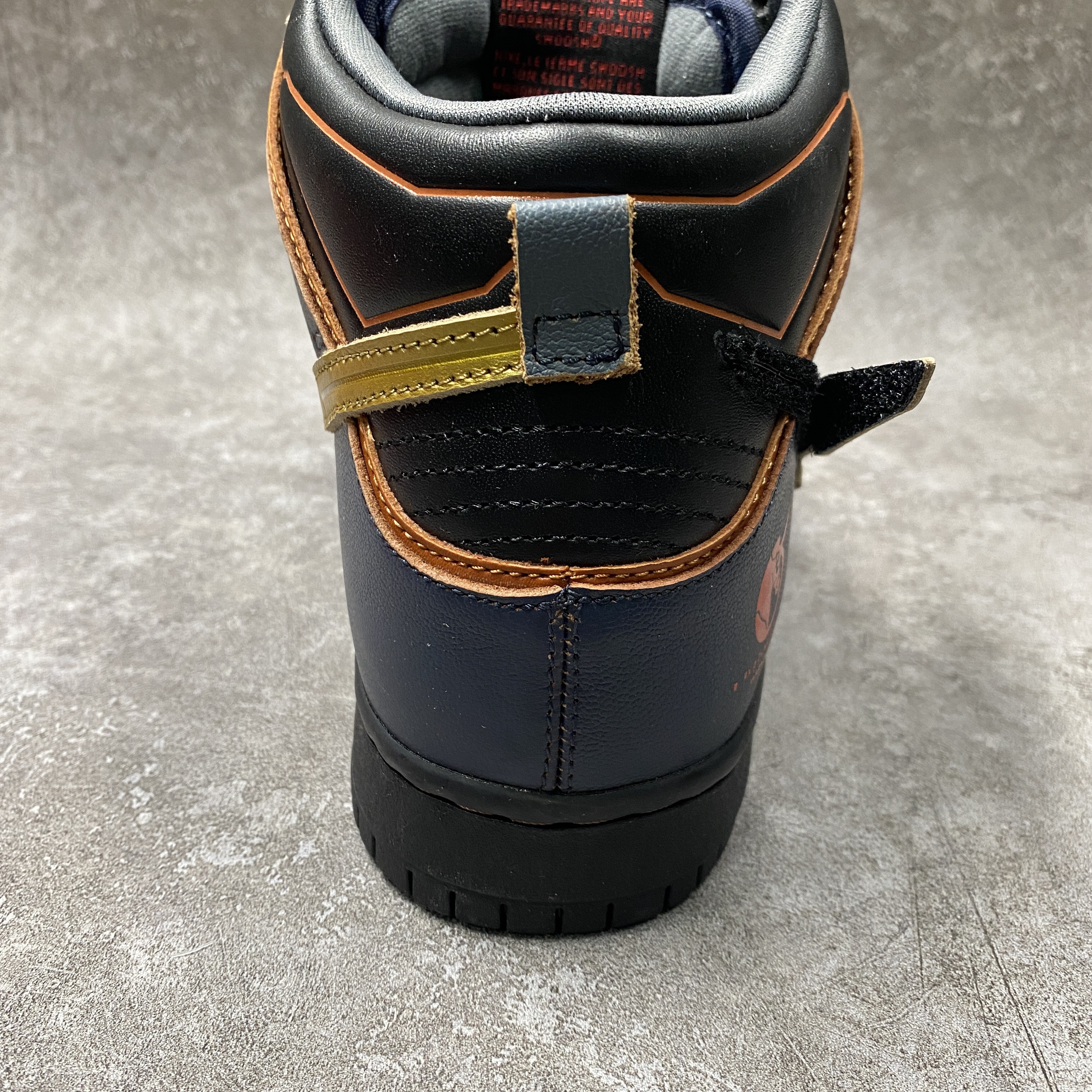 Nike SB Dunk High RX-0 Unicorn Gundam 02 Banshee