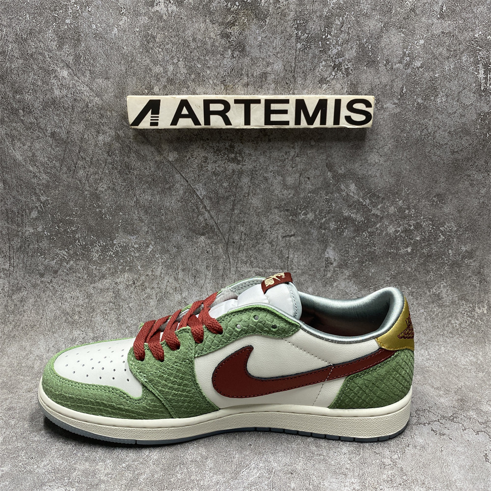 AIR JORDAN 1 RETRO LOW OG