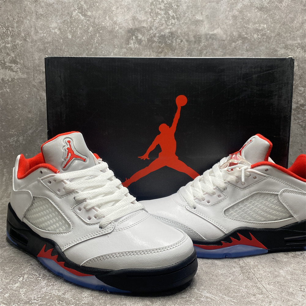 AIR JORDAN 5 LOW GOLF 