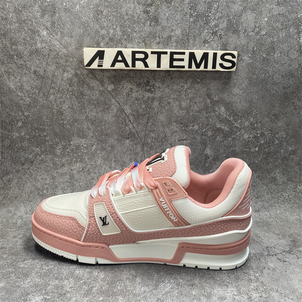 UA LV Trainer Sneaker