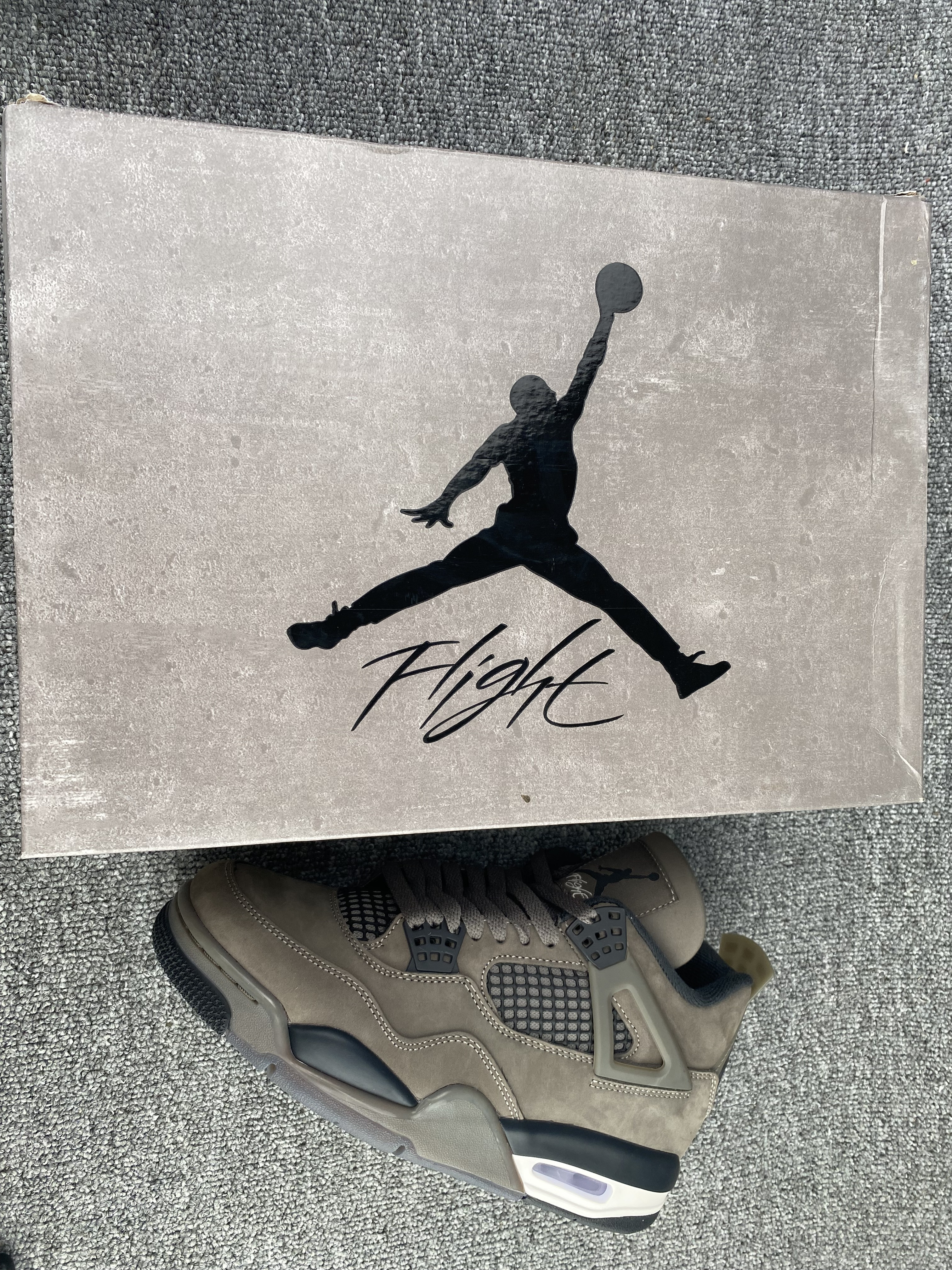 UA Air Jordan 4 Retro