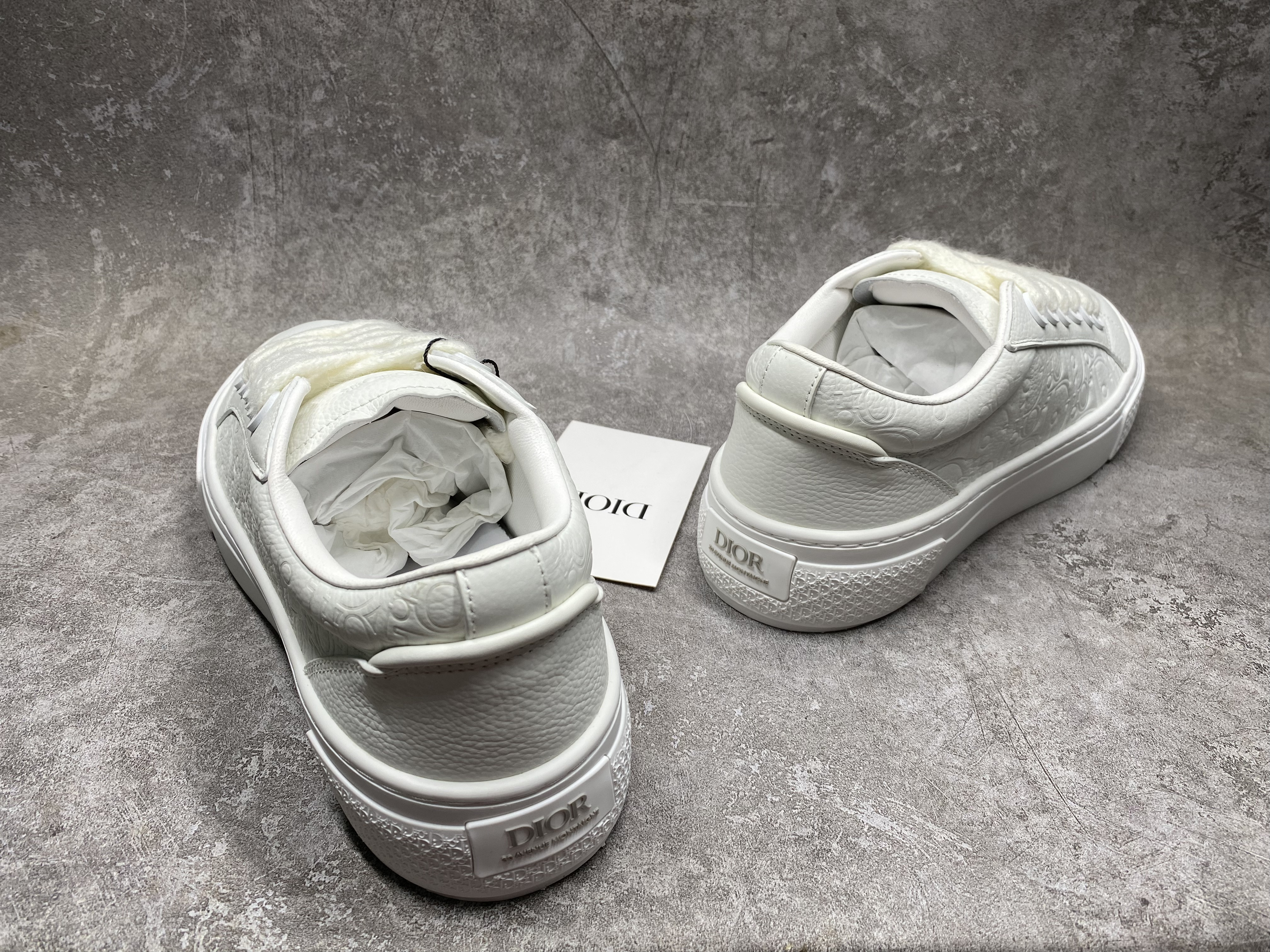 ua D*or b33 sneaker