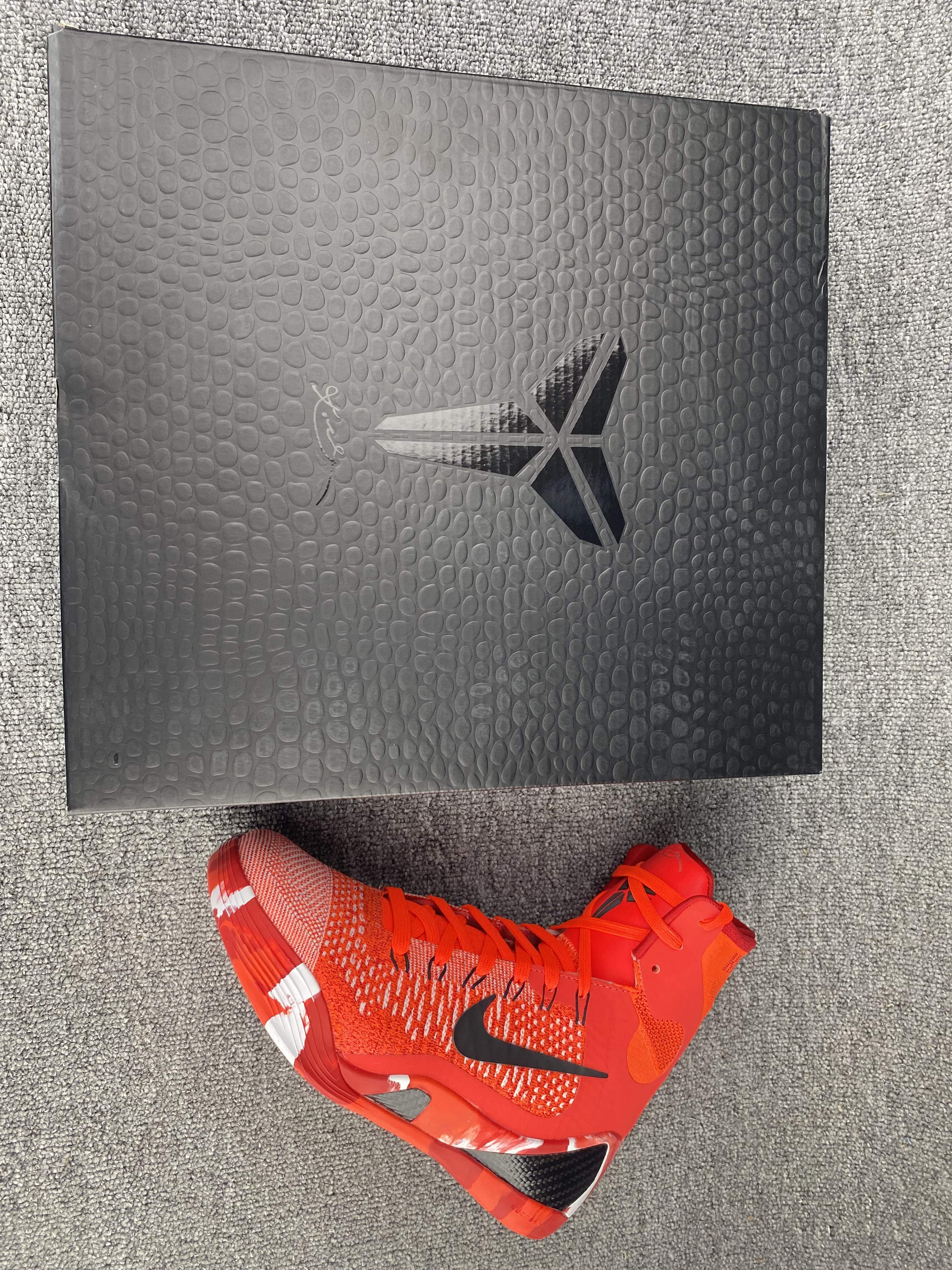 UA Nike Kobe 9 Elite Protro