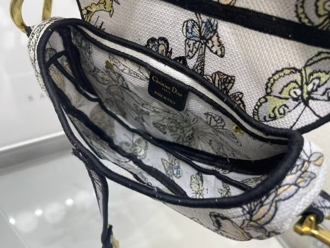D*or saddle bag 25.5 x 20 x 6.5cm