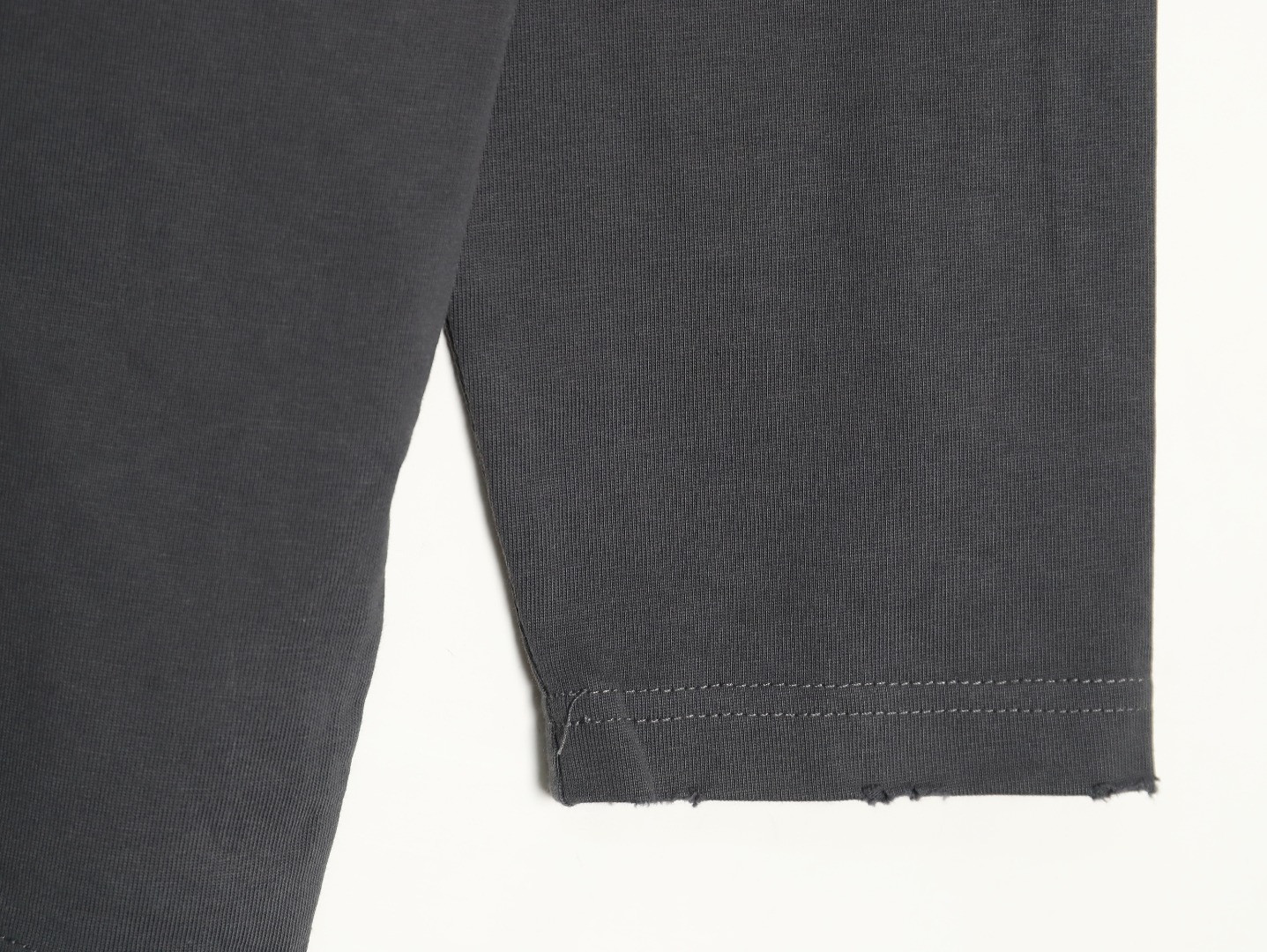 Ba*len*cia*ga 24fw long-sleeved t-shirt