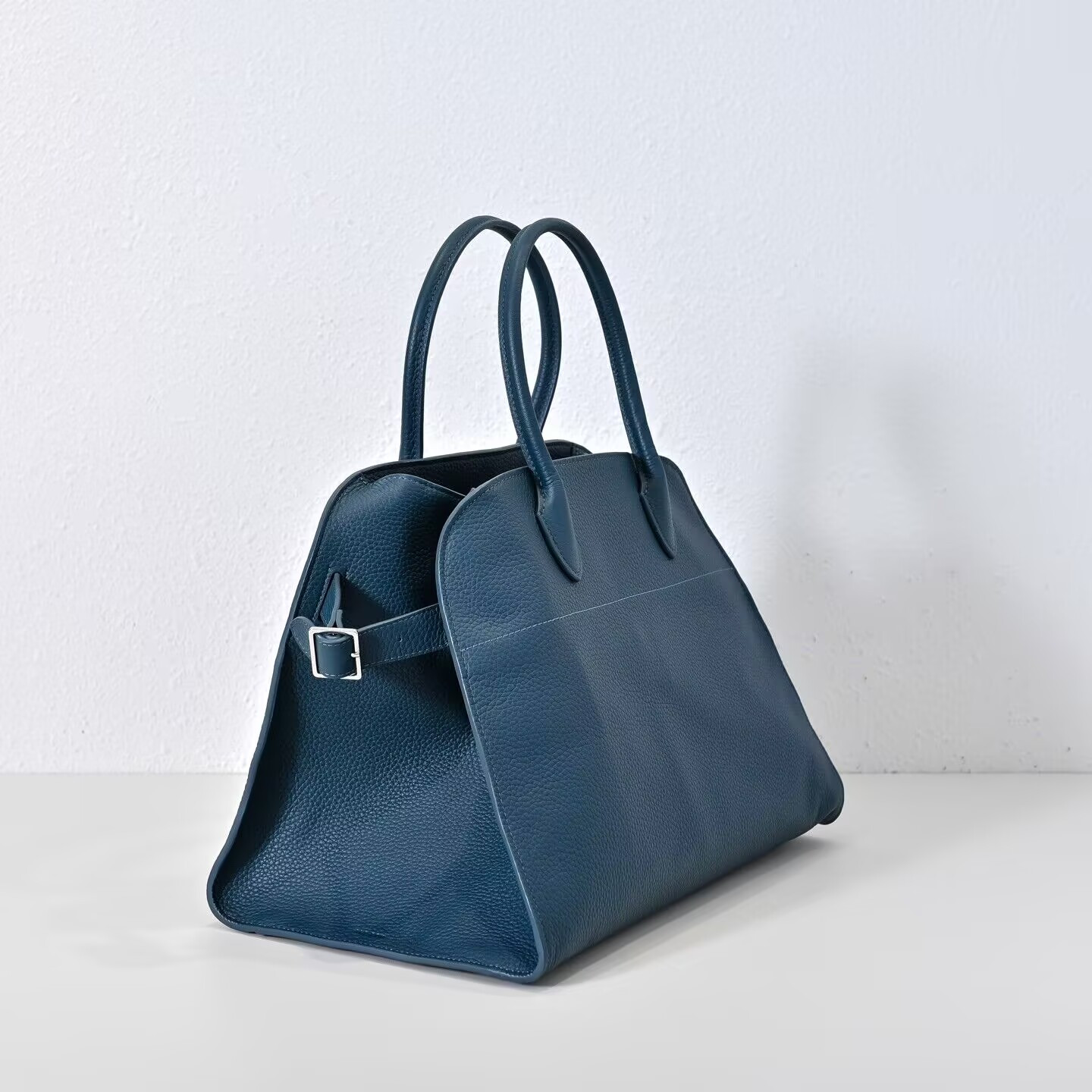 T*e R0w margaux 15 38.5x16x30cm