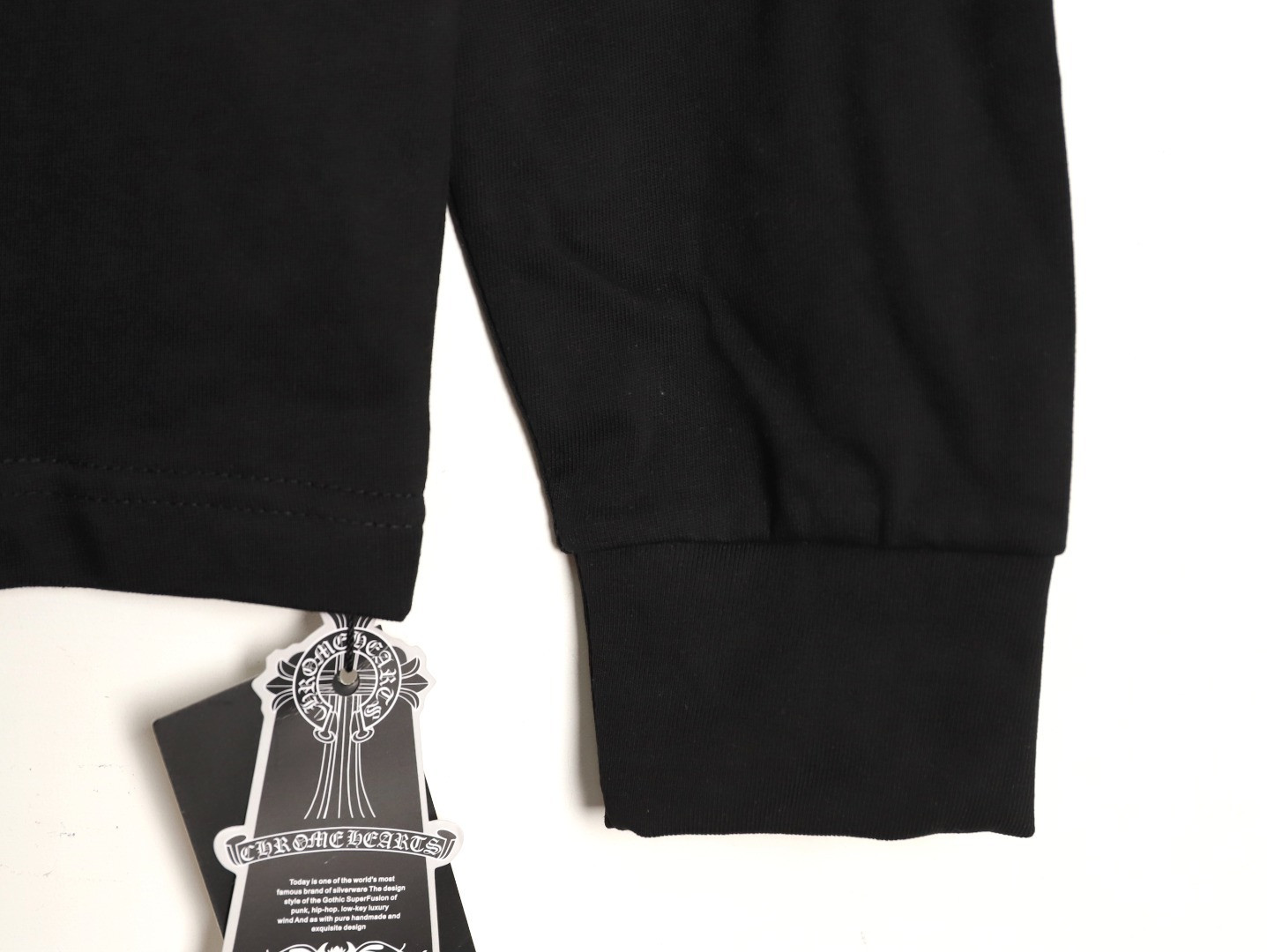 Ch**me He**ts long-sleeved t-shirt
