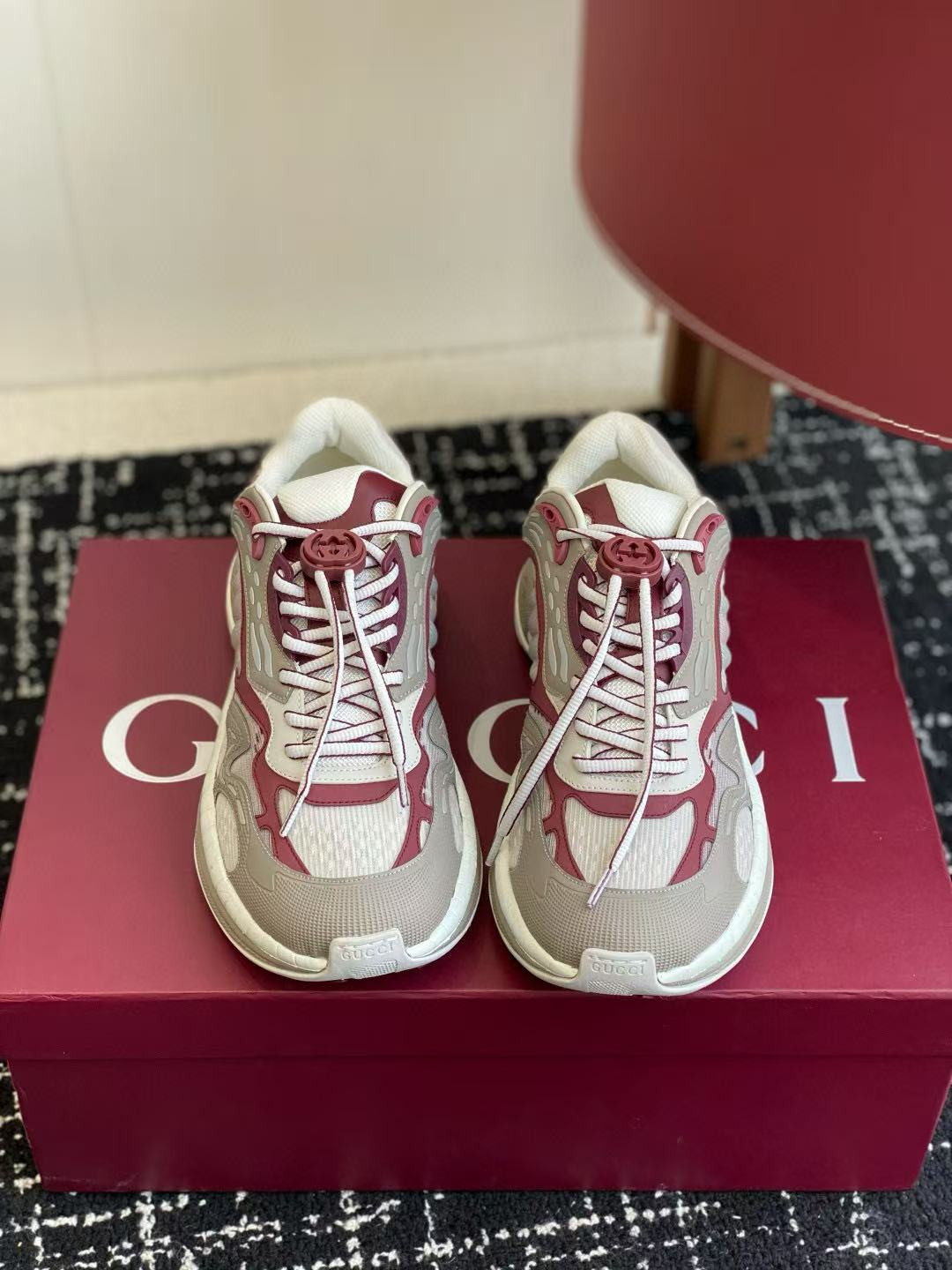 ua G*u*i 2.0 sneaker