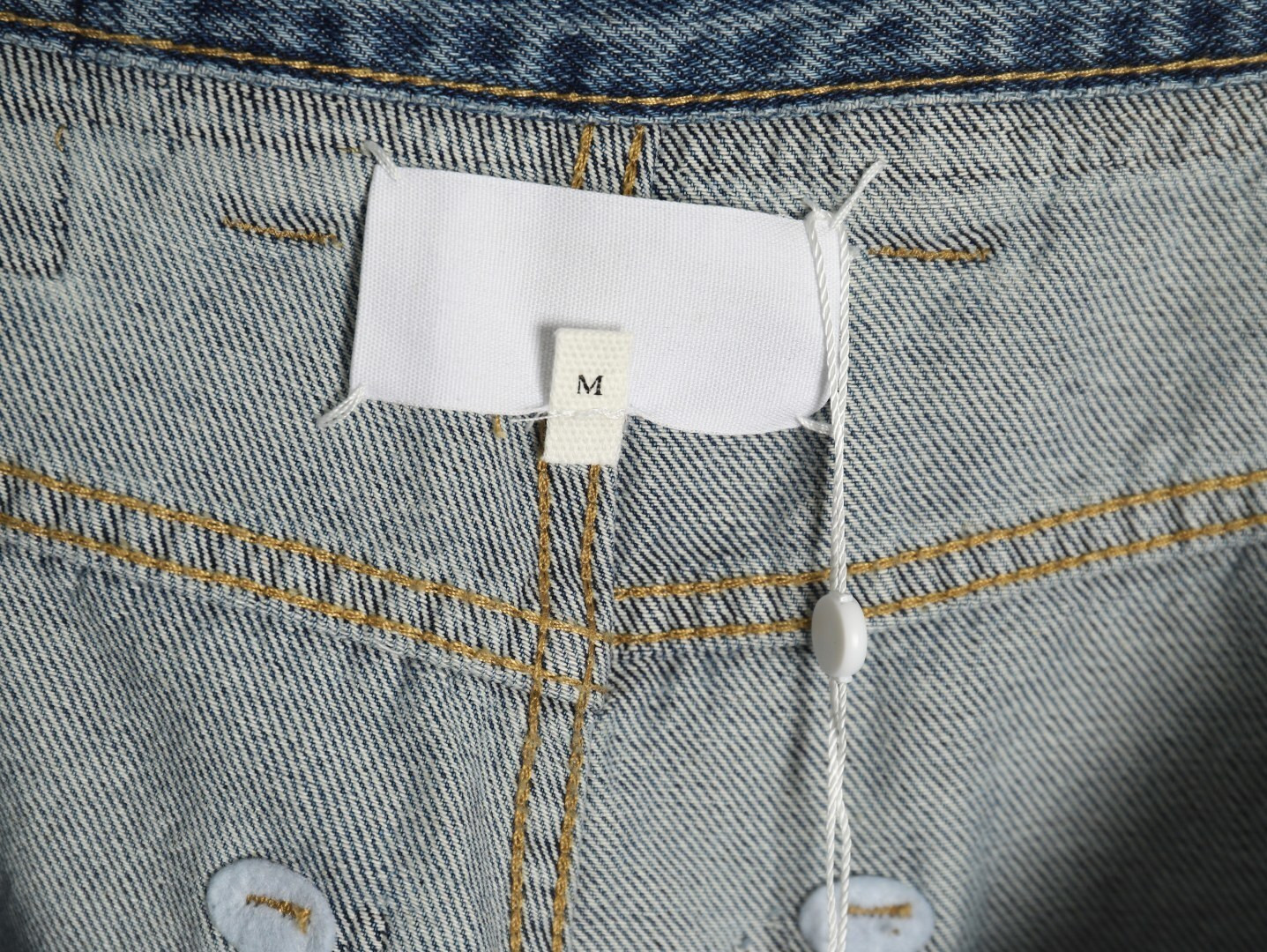 ma*s*n Ma*i*la jeans
