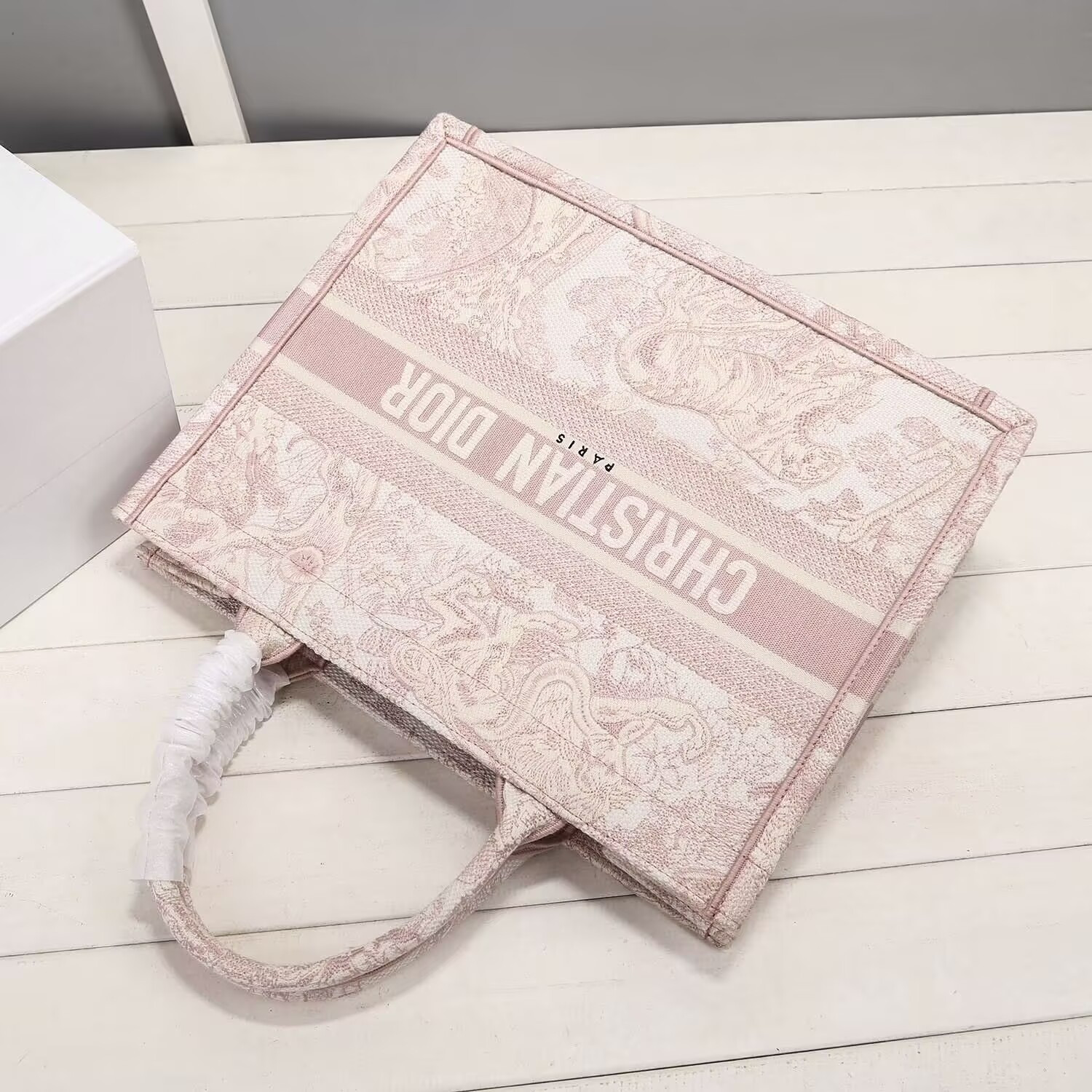 D*or tote 36 x 18 x 28cm