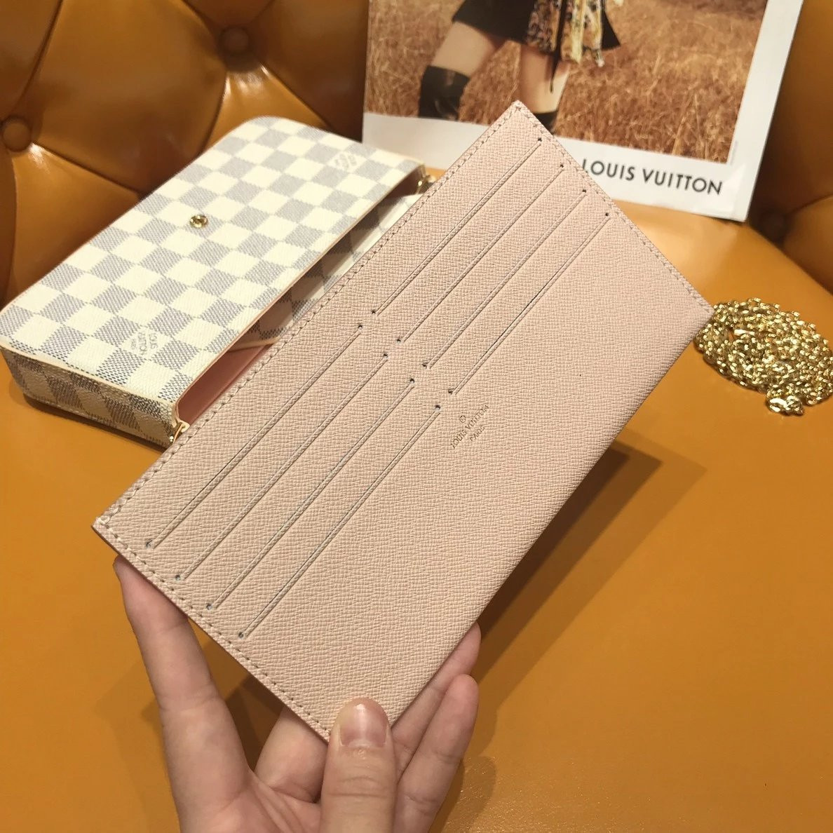 LV FELICIE POCHETTE N63106