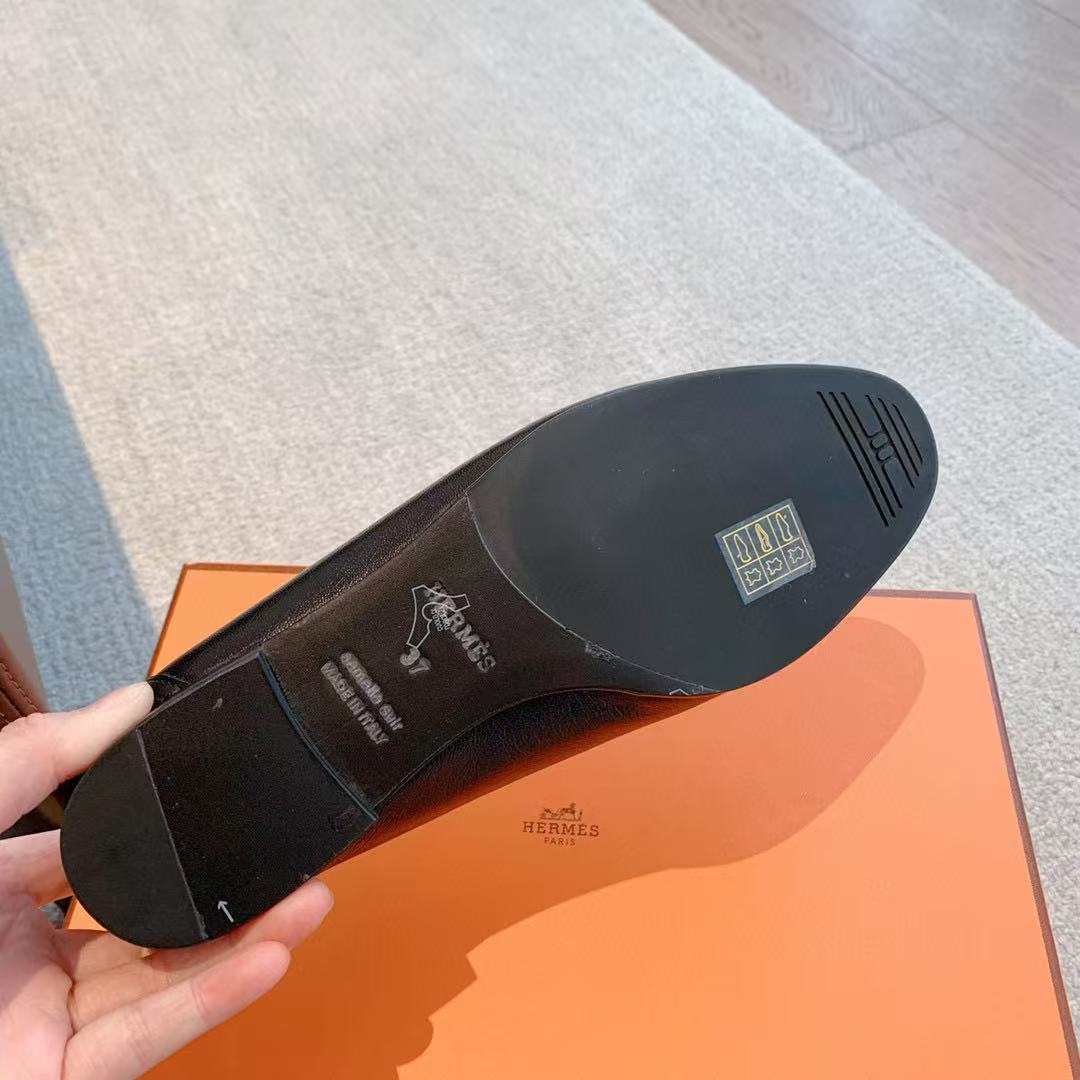 ua H**me5 paris loafer