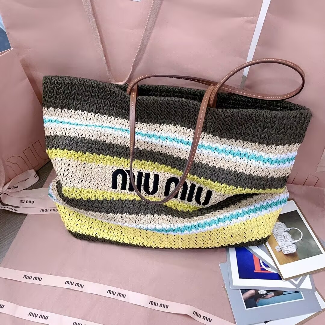 Miu Miu Raffia-effect woven tote bag 40x34x16cm