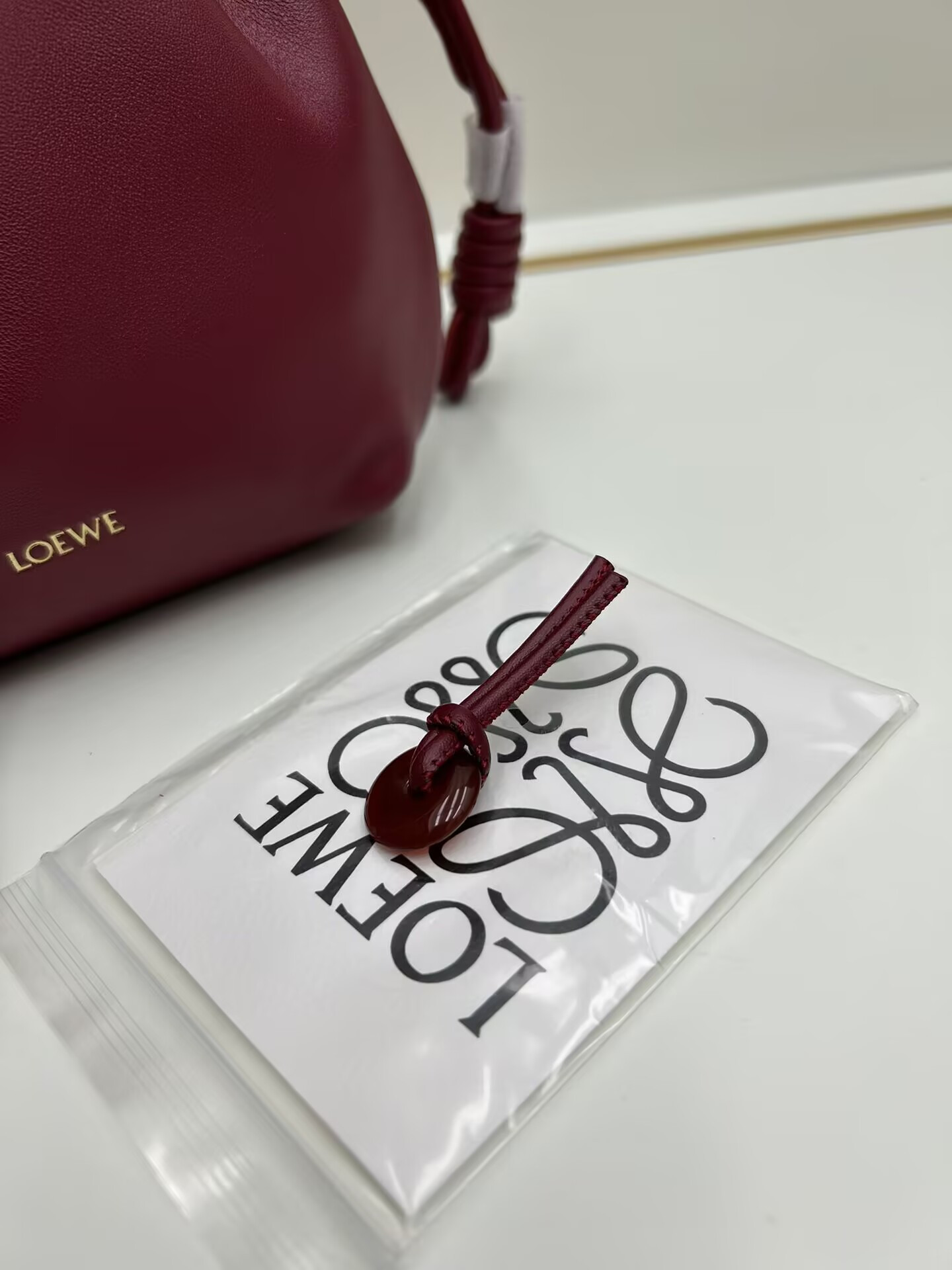 L0ew* flamenco purse 23x5.5x17cm