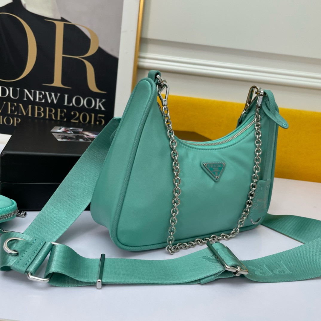 Pra*a re-edition 2005 re-nylon bag dark green