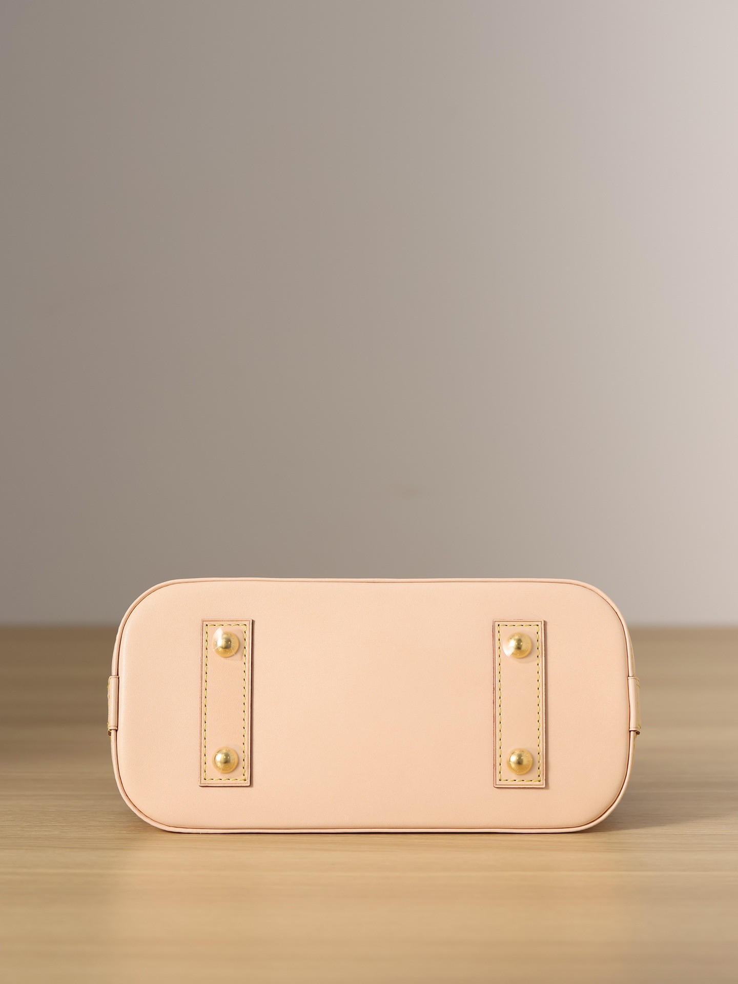 LV Alma bb M46990 25×19×12cm