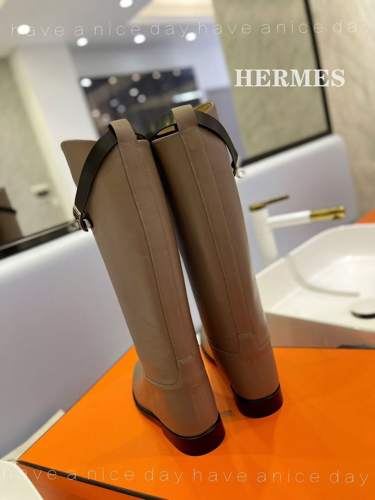 ua H**me5 jumping boots