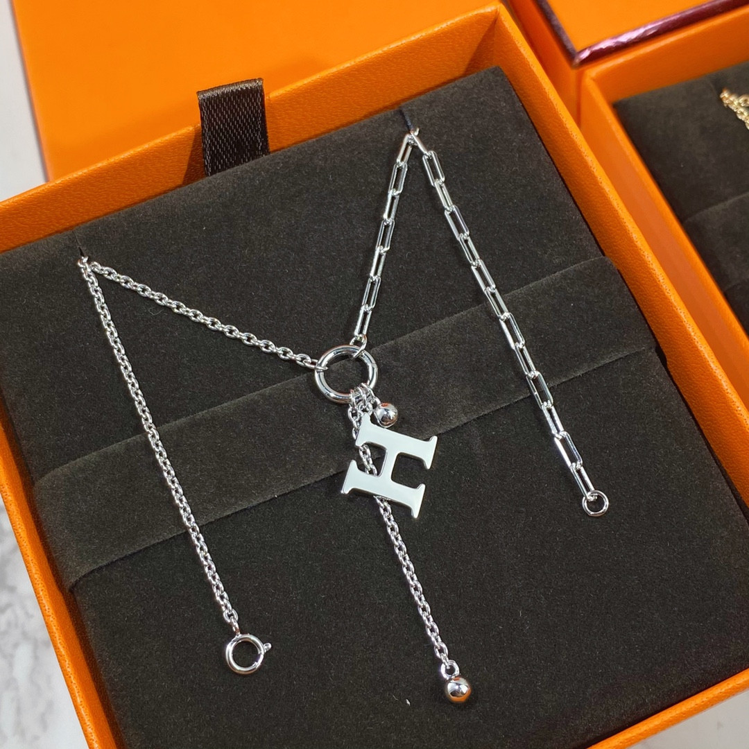 H**me5 mandarin duck h necklace
