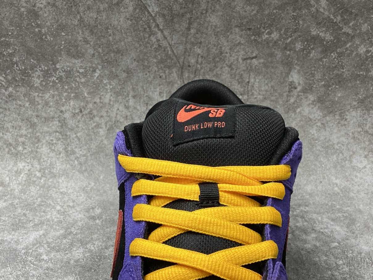 Nike SB Dunk Low “ACG Terra”
