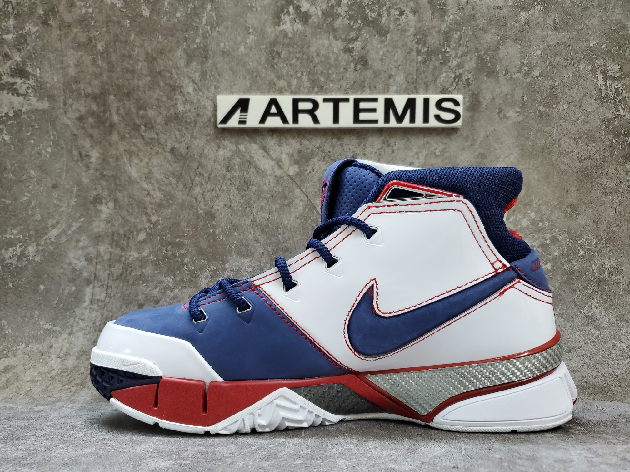 Nike Kobe 1 Protro USA