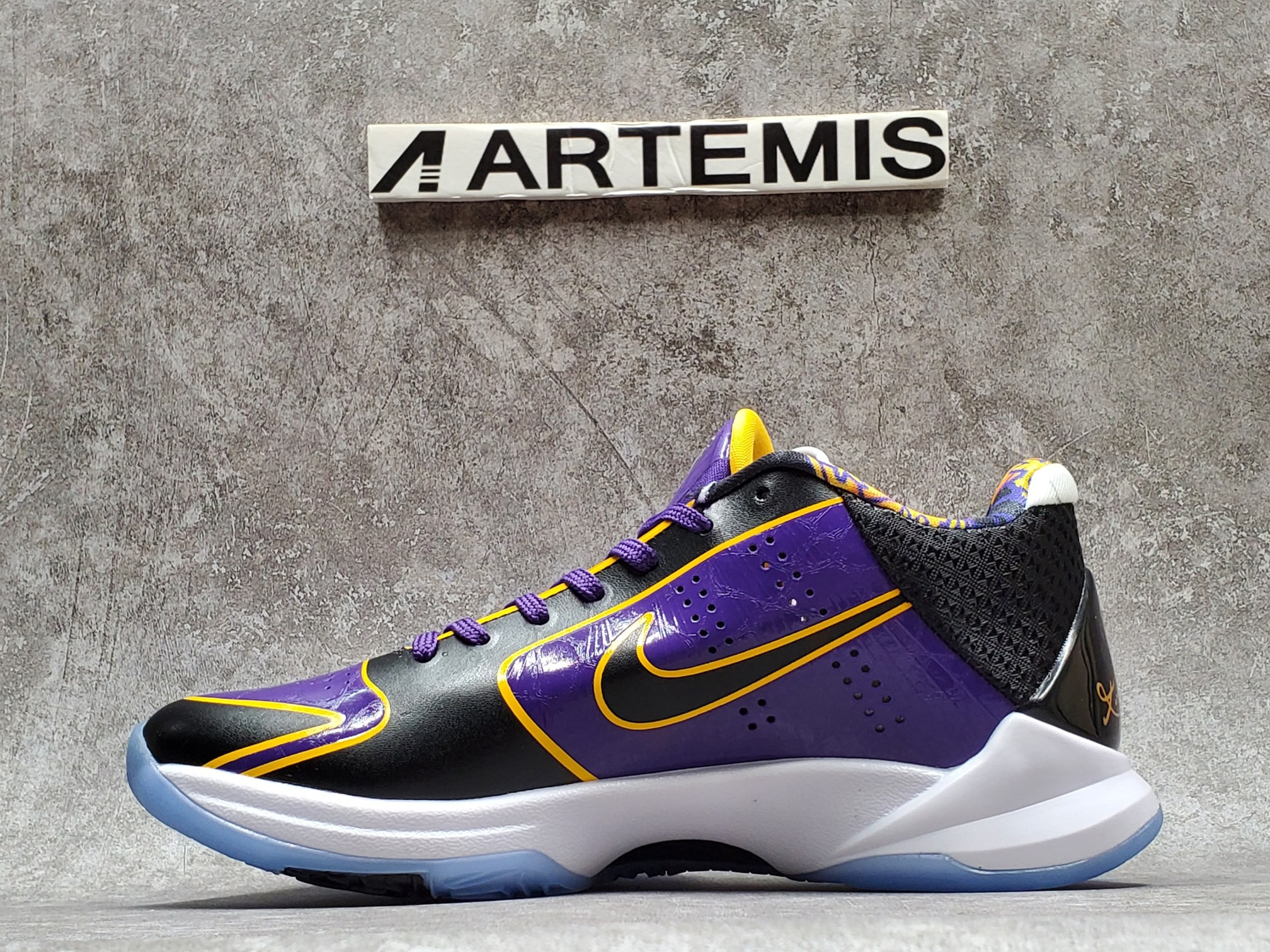 Nike Kobe 5 Protro Lakers
