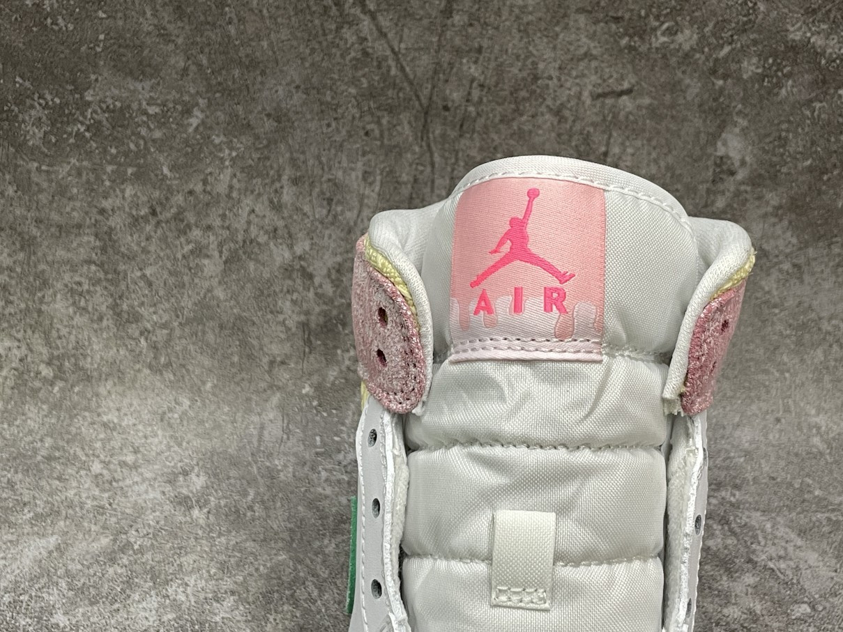 Air Jordan 1 Mid Paint Drip