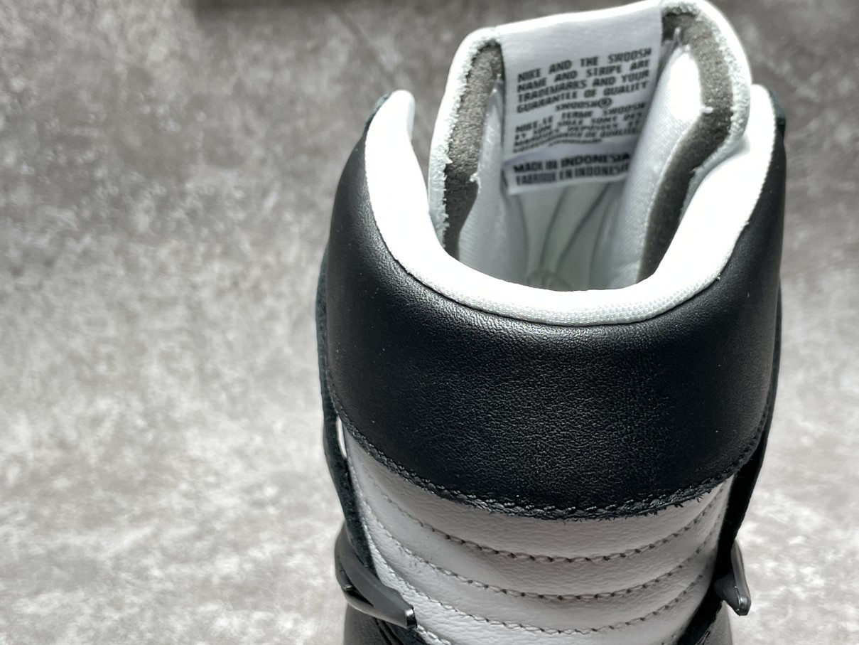 Nike Dunk High Ambush Black White