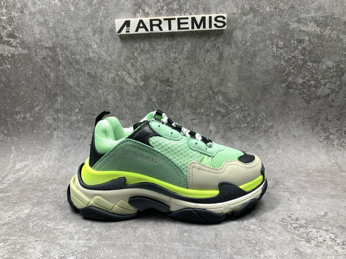 Balenciga Triple S Sneaker Very Fluo