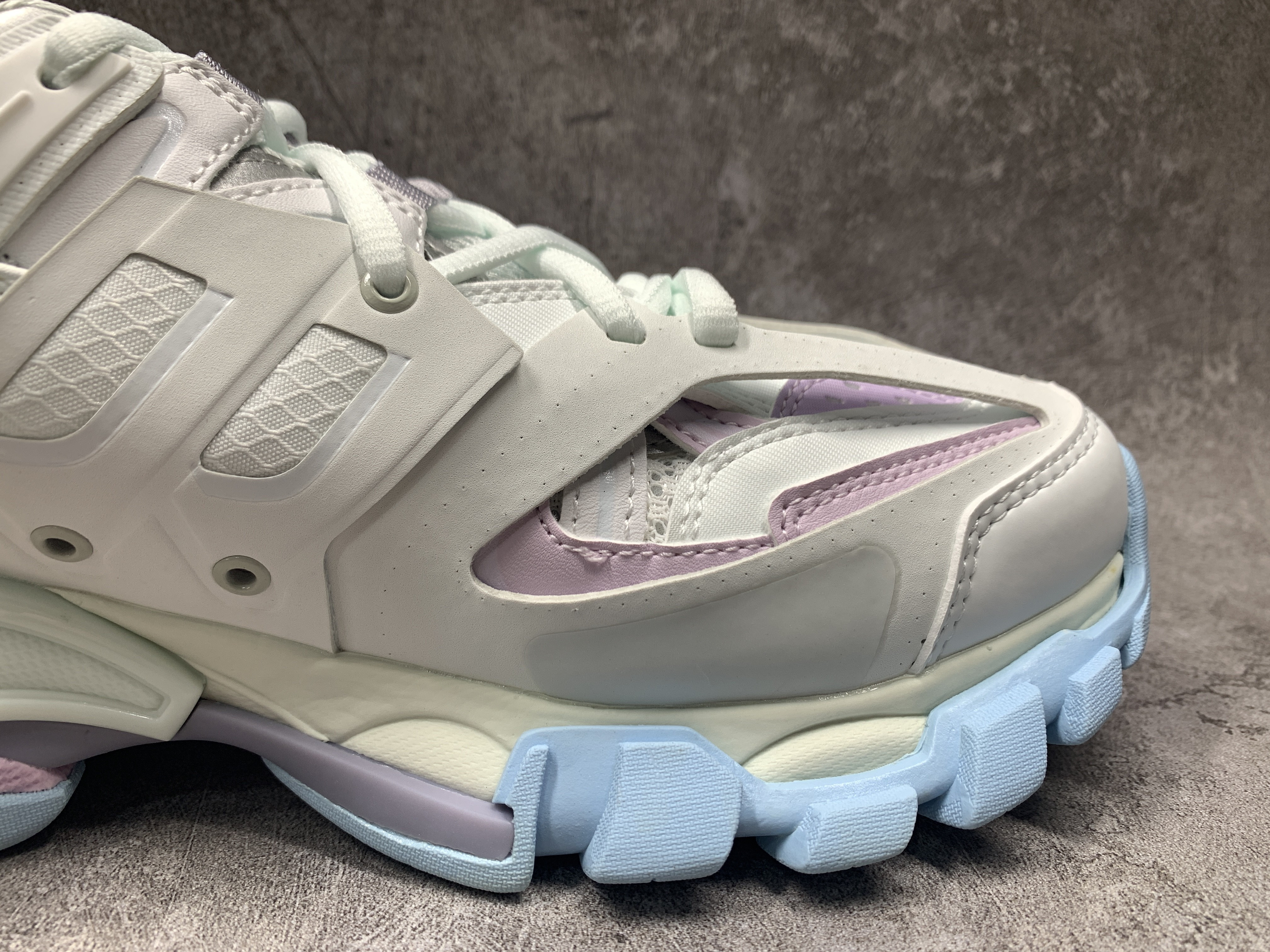 Balenciga Wmns Track Sneaker Pastel