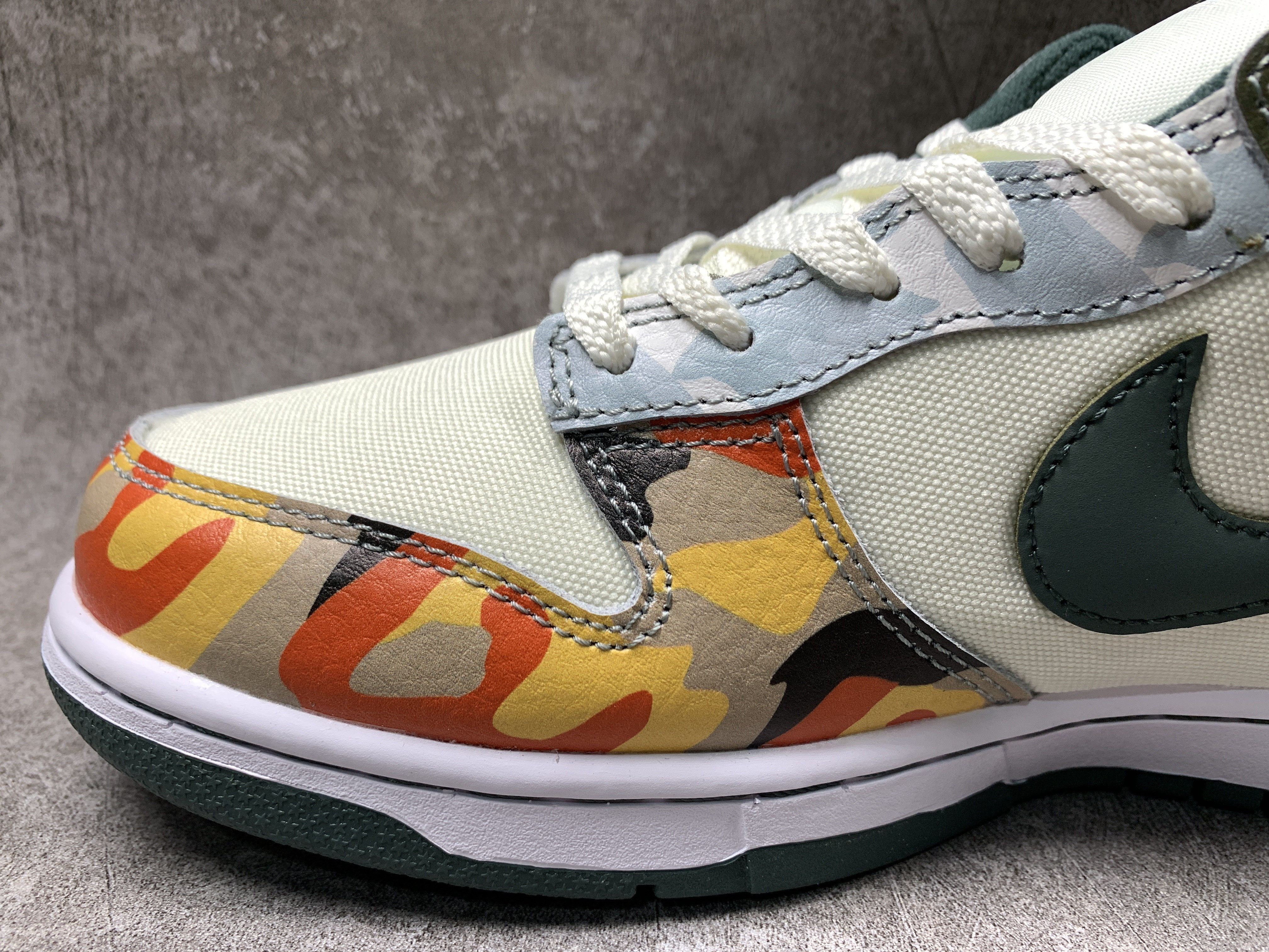 Nike Dunk Low SE Multi-Camo