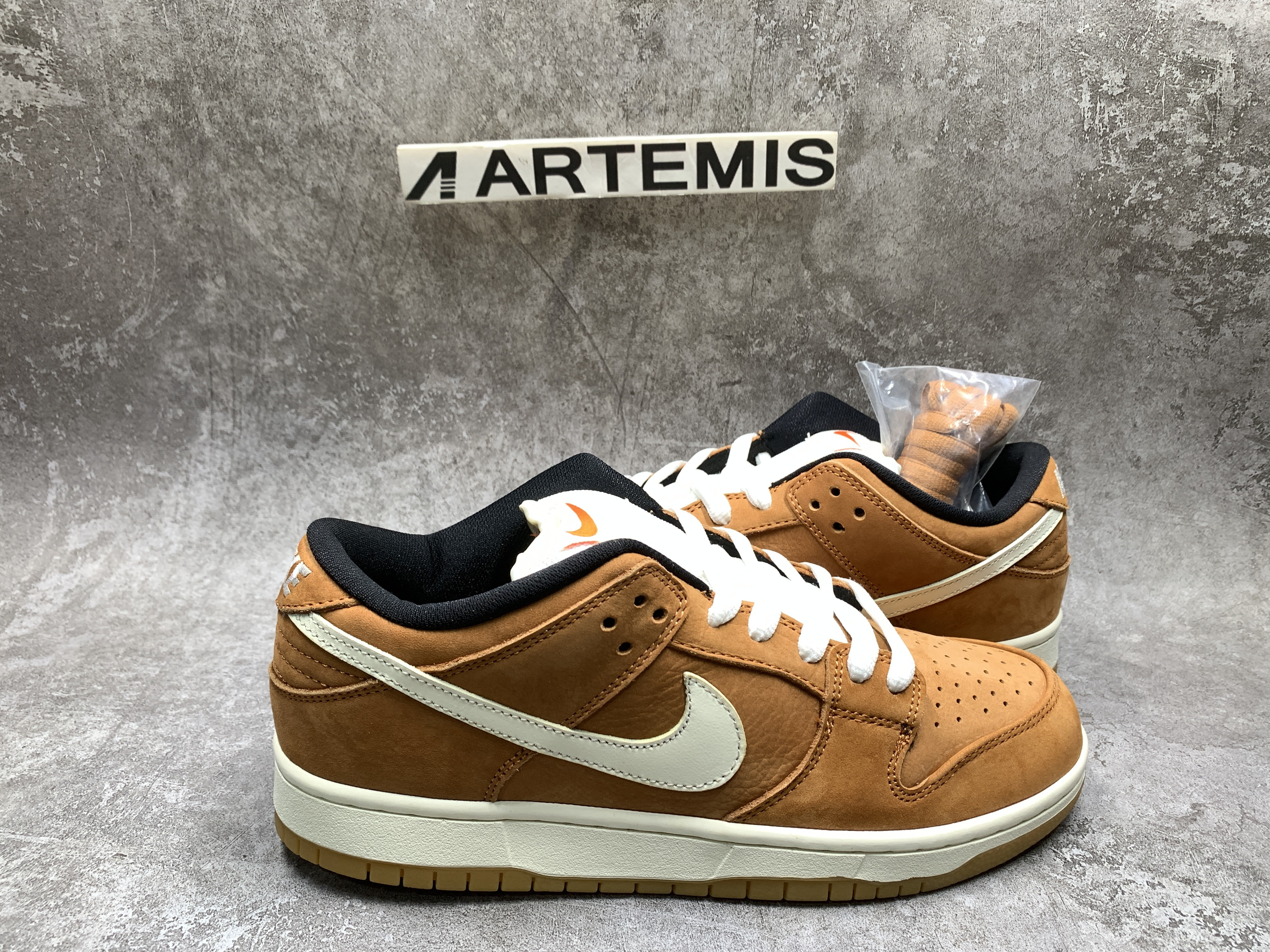 Nike SB Dunk Low Pro Dark Russet