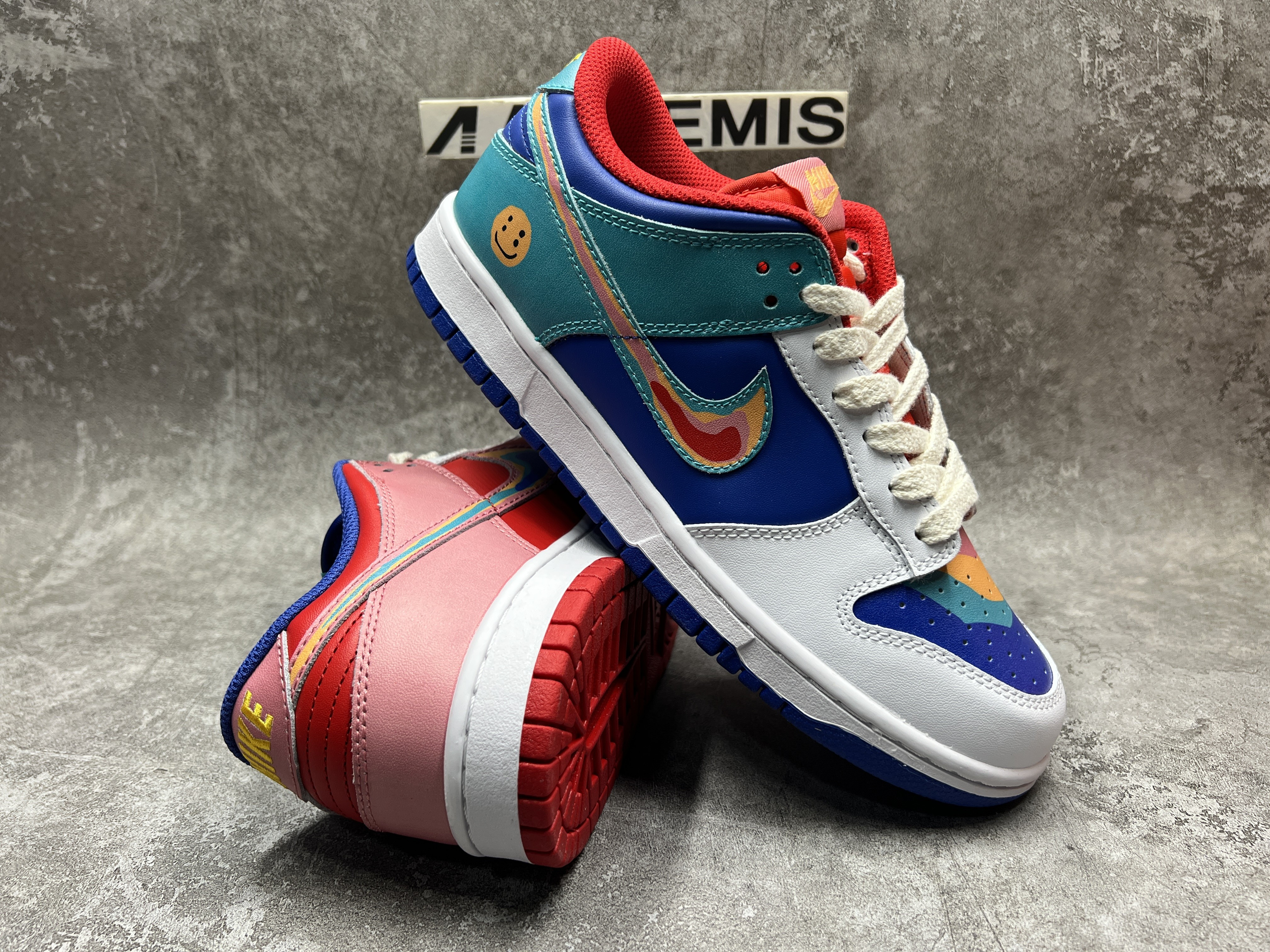 Nike Dunk Low Katsuhiro Tomo