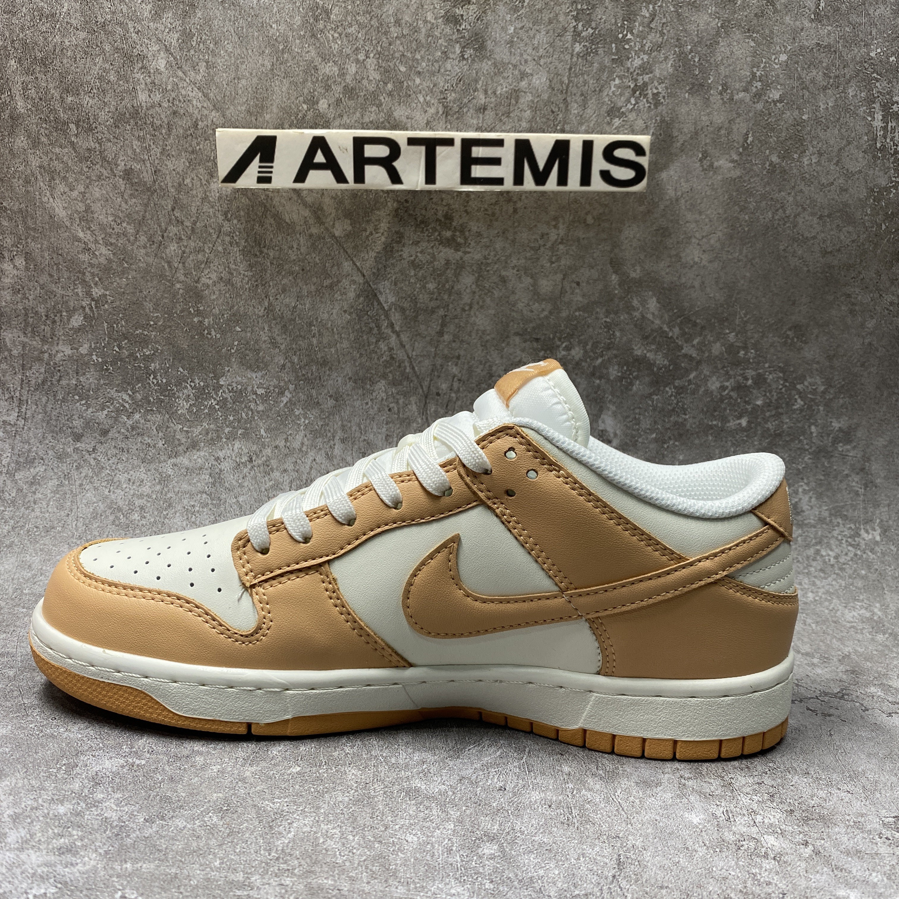 Nike Dunk Low Harvest Moon