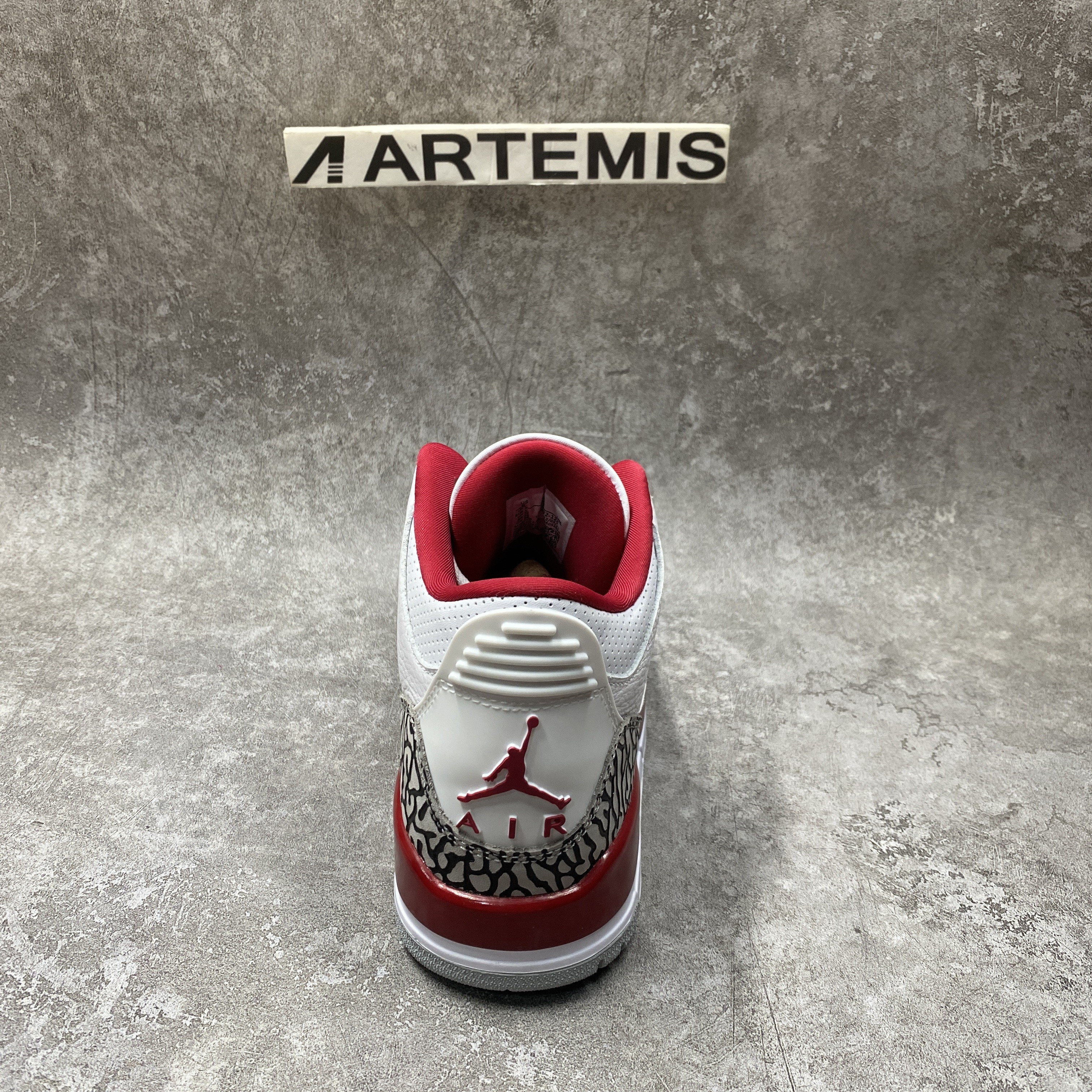 Air Jordan 3 Retro Cardinal Red