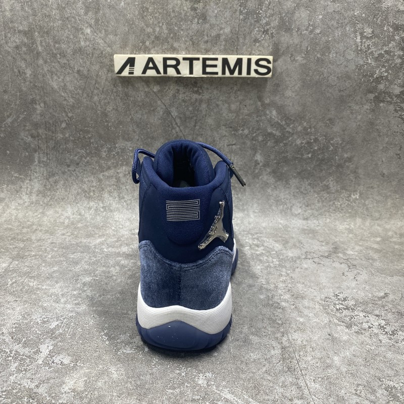 Air Jordan 11 Midnight Navy