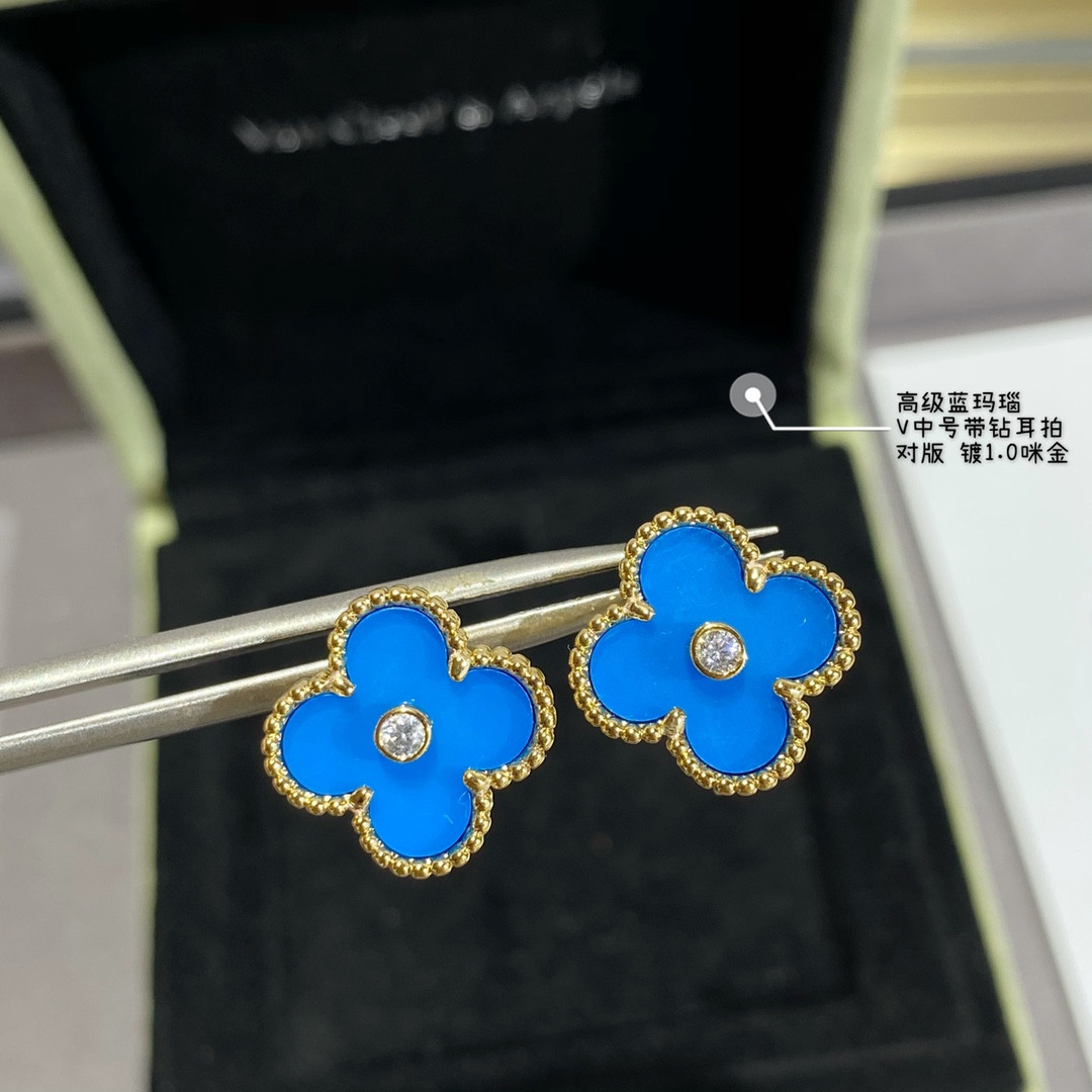 v*n cl*f & arpels sapphire blue agate Di*m*nd four-leaf clover earrings