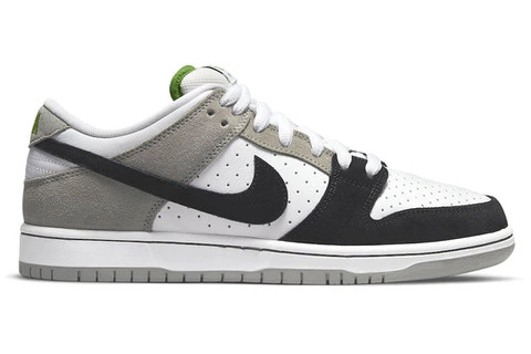 Nike SB Dunk Low Chlorophyll