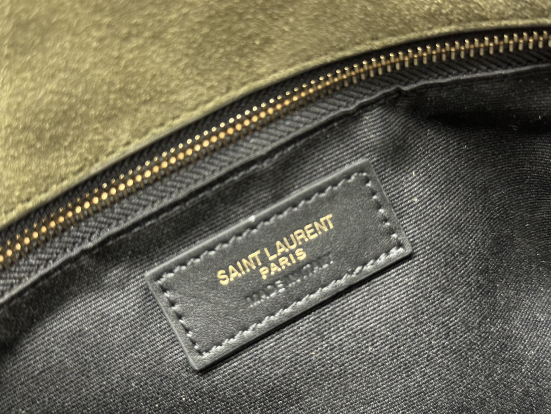 Y*L puffer small in shiny velvet pale olive