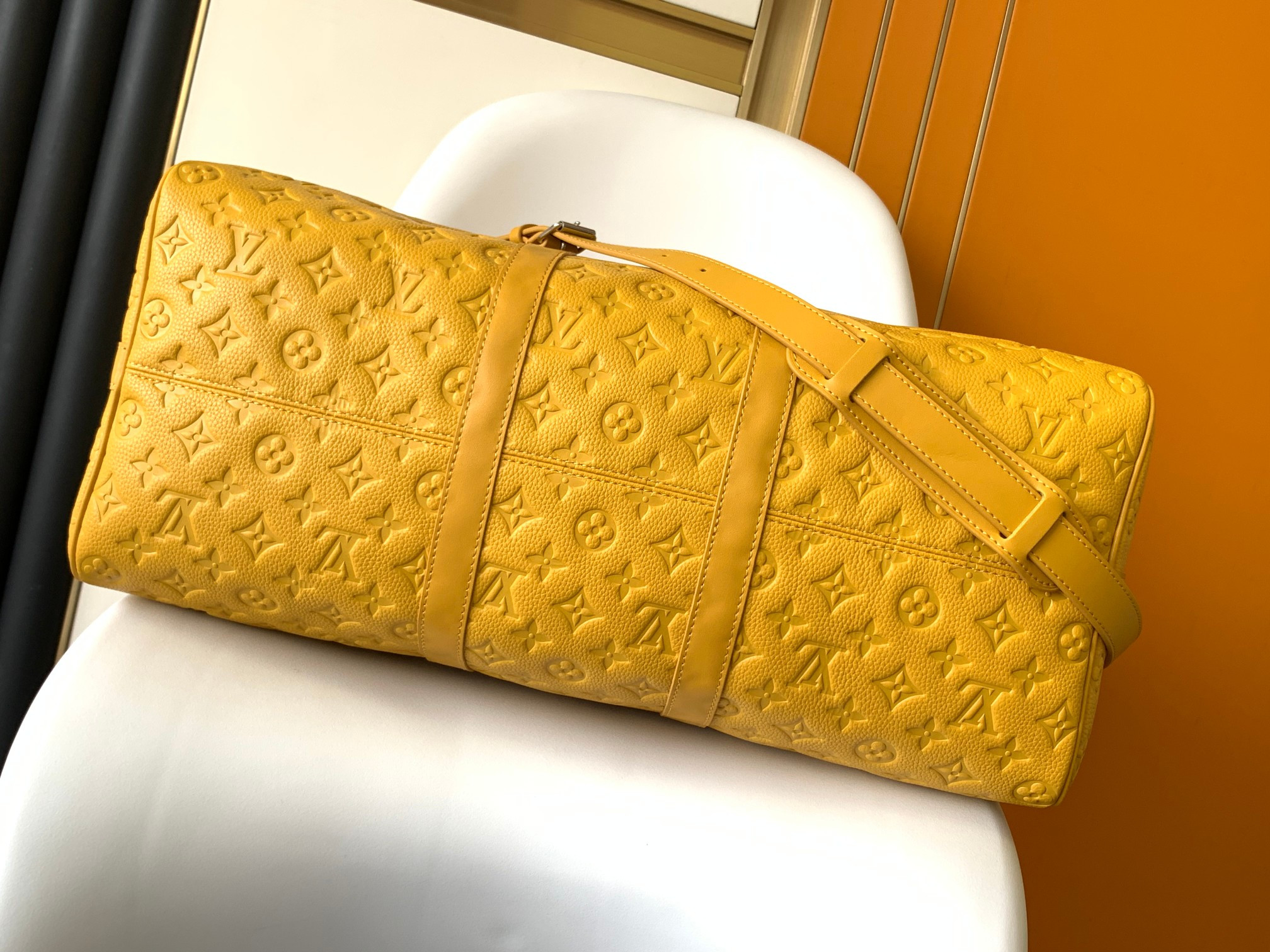 l0*is V*t0n keepall bandoulière 50 m23748