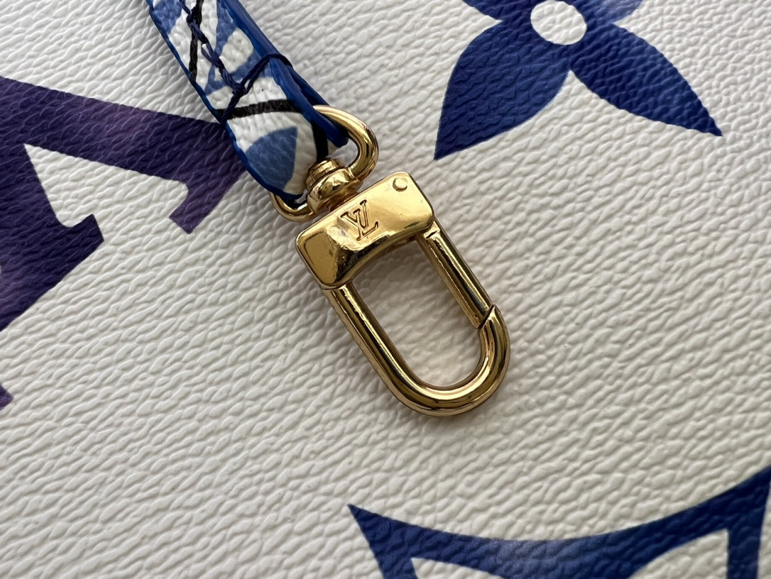 LV M22979 Neverfull MM 12.6 x 11.4 x 6.7 inches Without Box