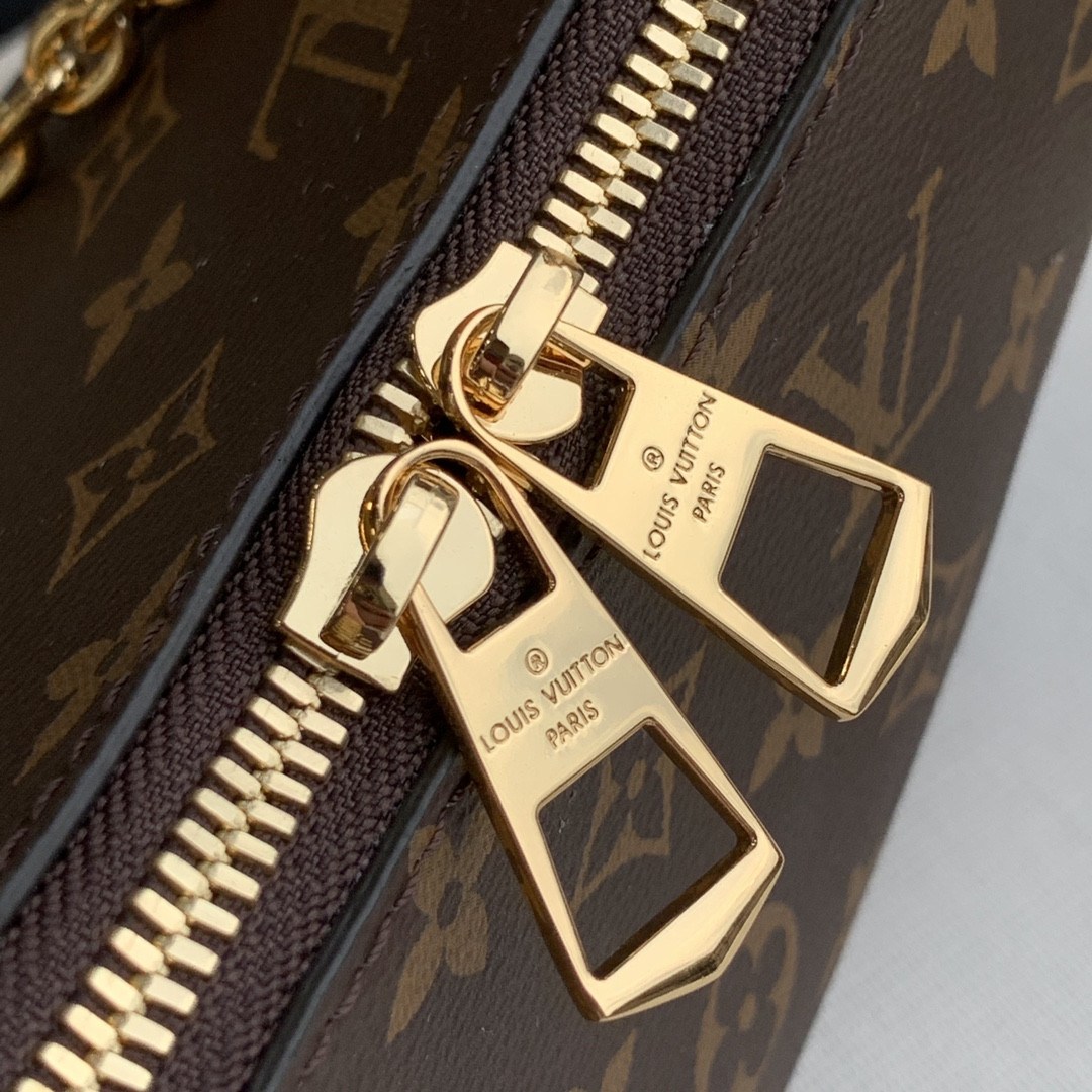 LV M45832 Boulogne 11.4 x 6.3 x 3.7 inches